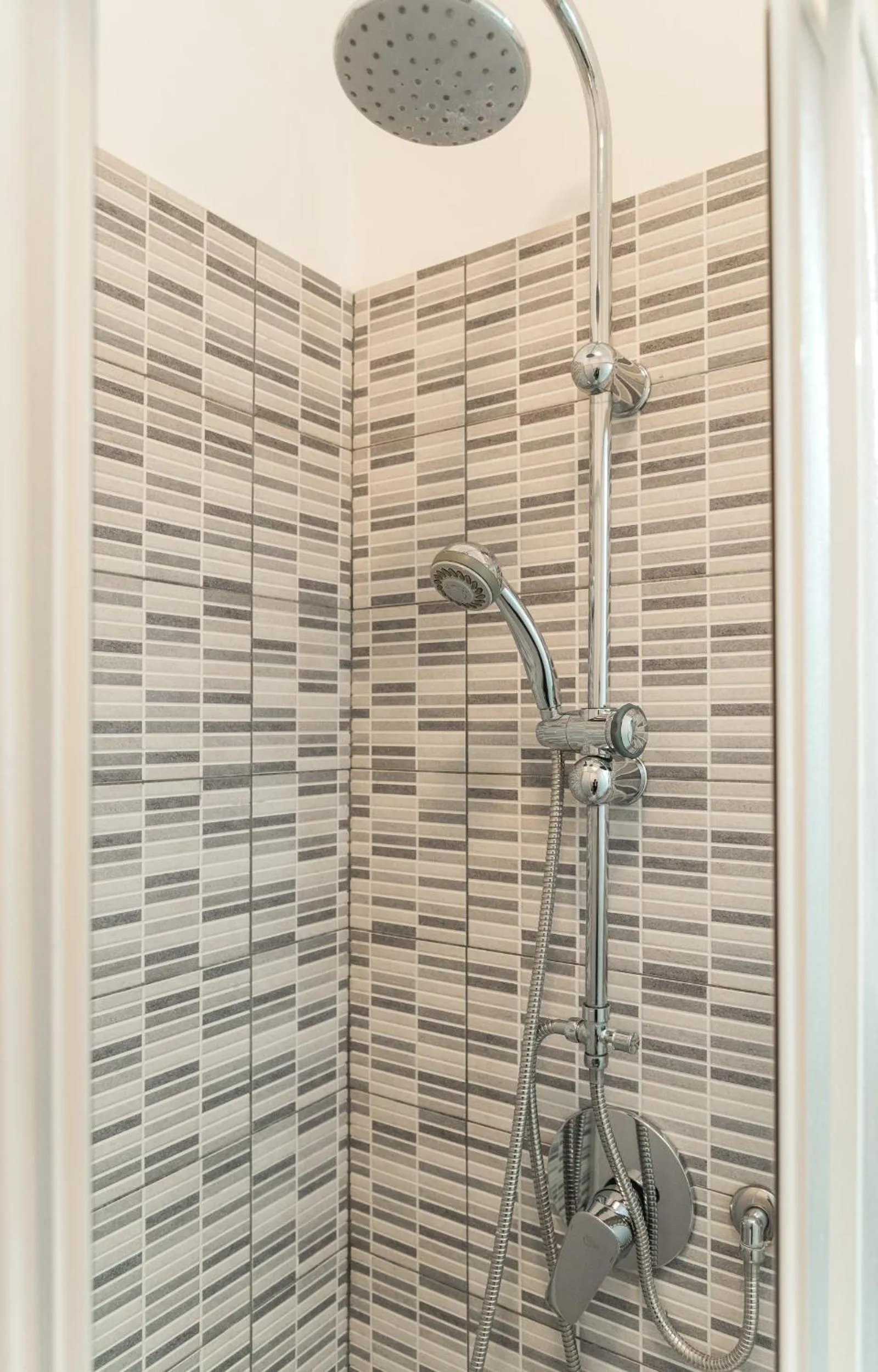 Travelershome 7Metri Ciampino GuestHouse