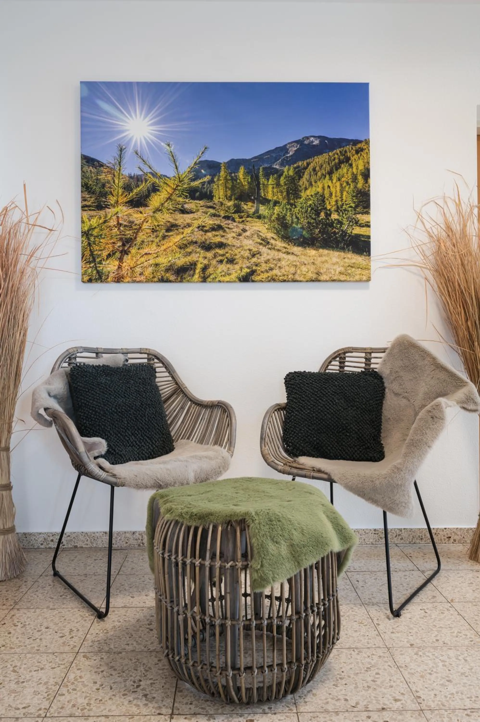 Lobby or reception in Alpendorf Hotel Stern