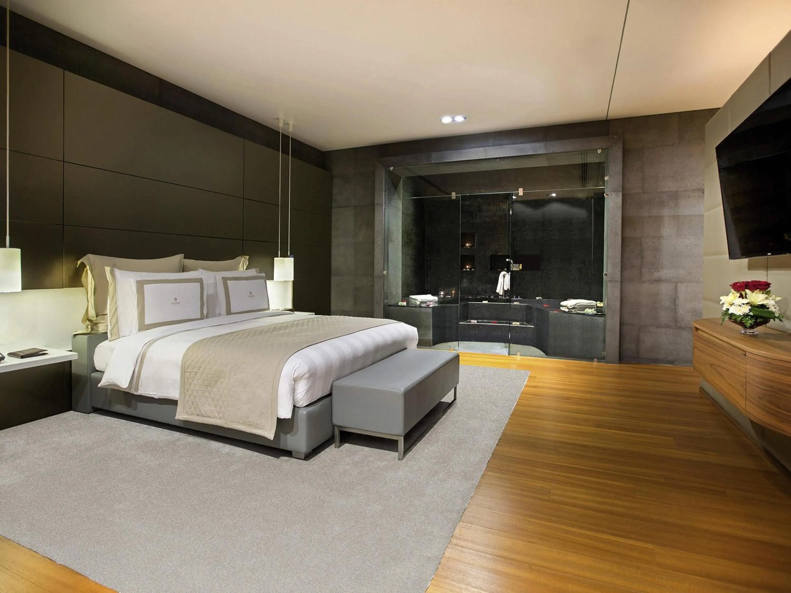 Bedroom, Bed in La Cigale Hotel Managed by Accor