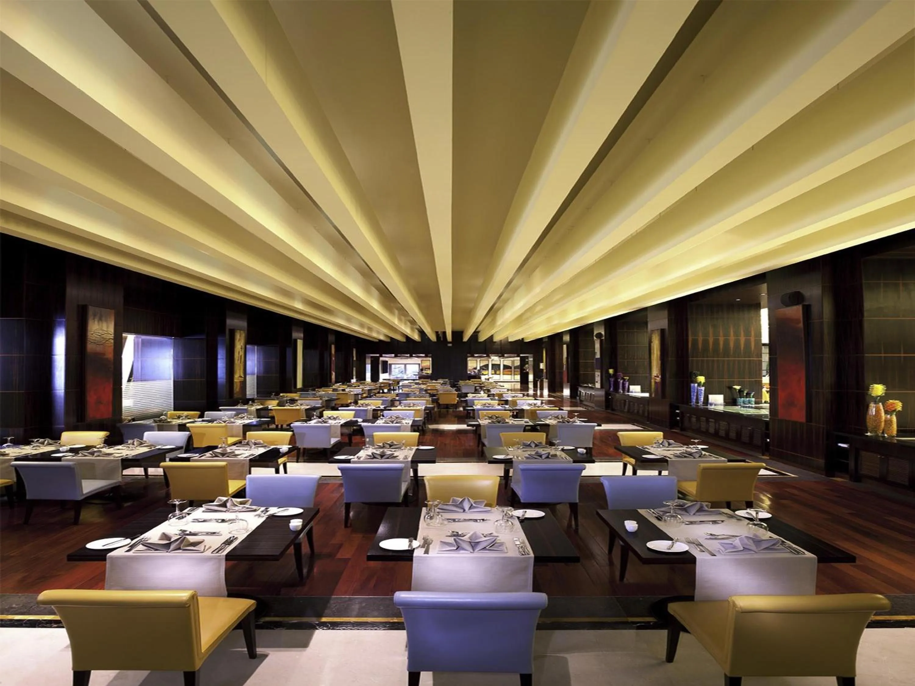 Restaurant/places to eat in La Cigale Hotel Managed by Accor