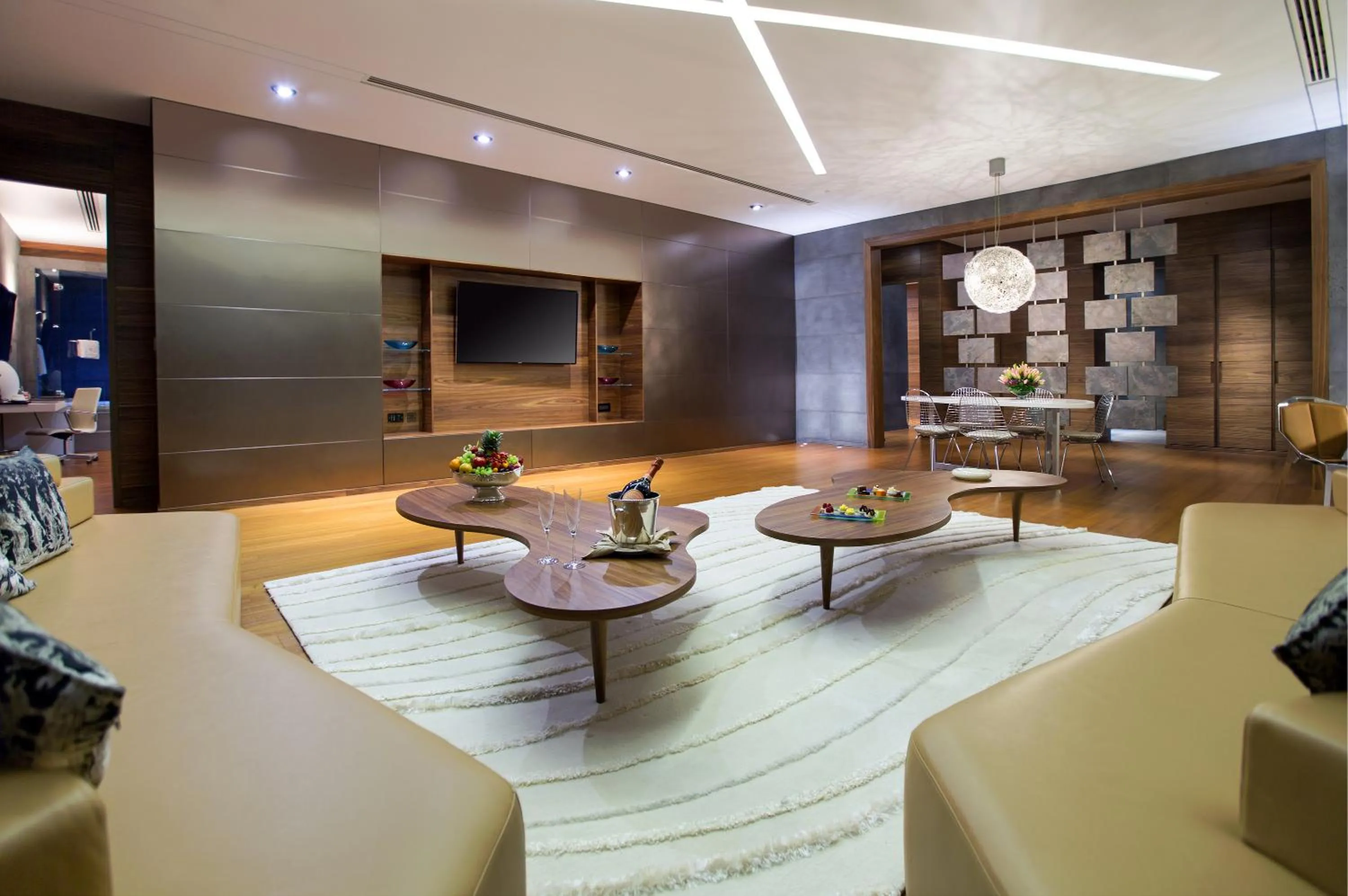 TV and multimedia in La Cigale Hotel Managed by Accor