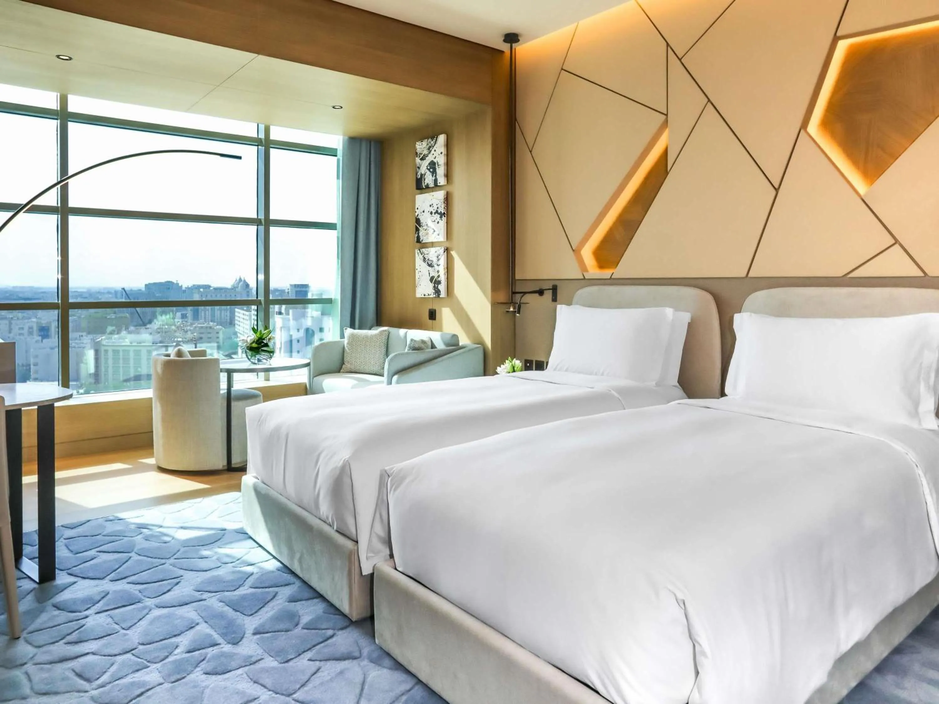 Bedroom, Bed in La Cigale Hotel Managed by Accor