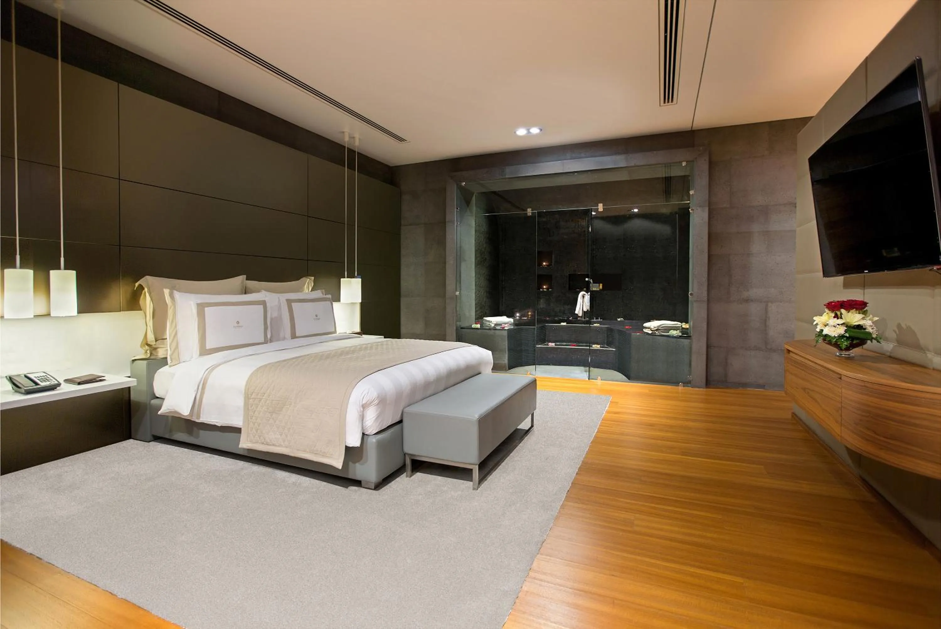 Photo of the whole room, Bed in La Cigale Hotel Managed by Accor