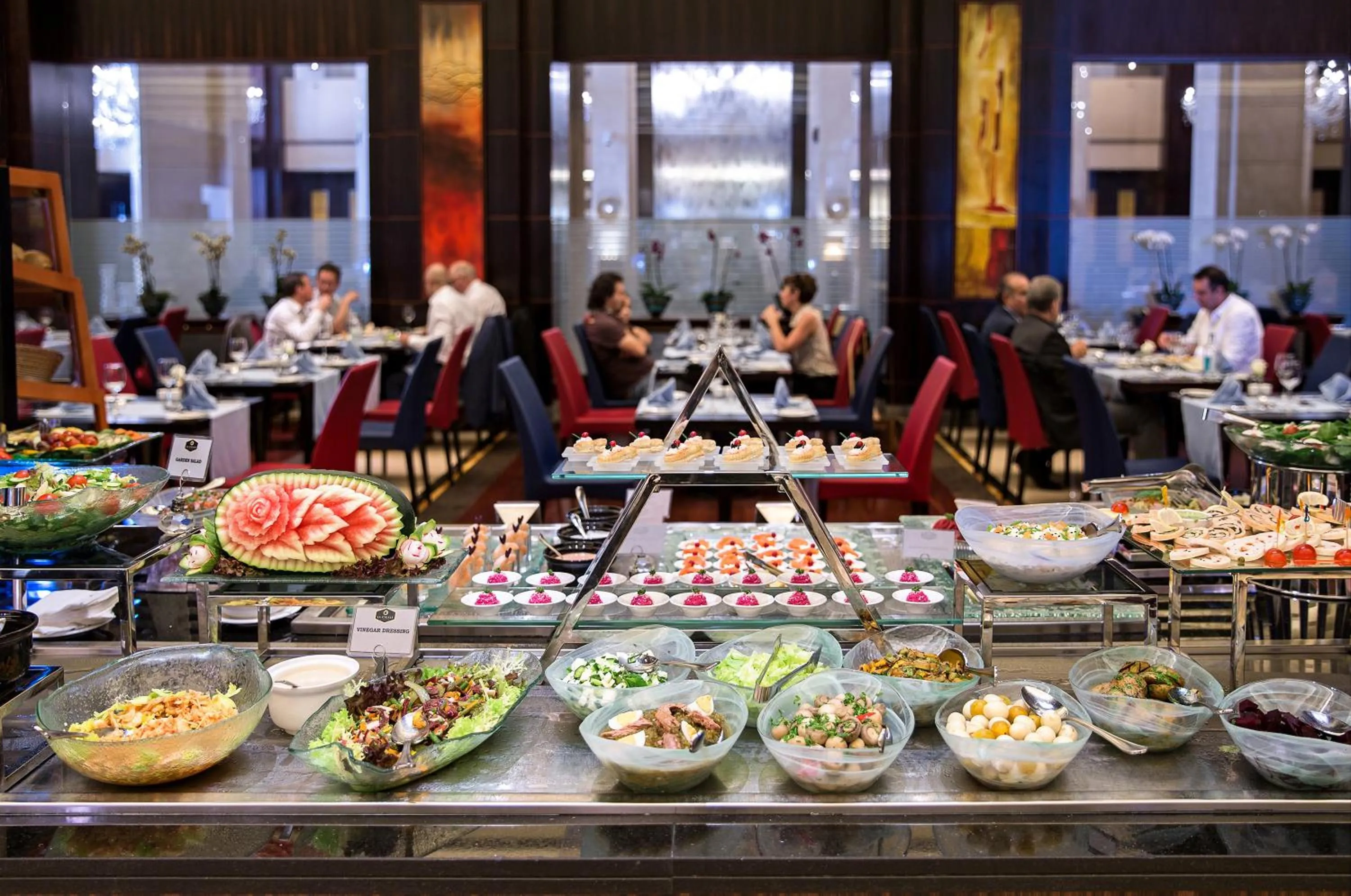 Restaurant/places to eat in La Cigale Hotel Managed by Accor