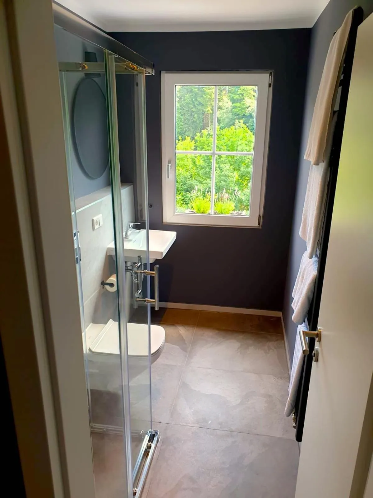 Bathroom in Hotel Kornblume