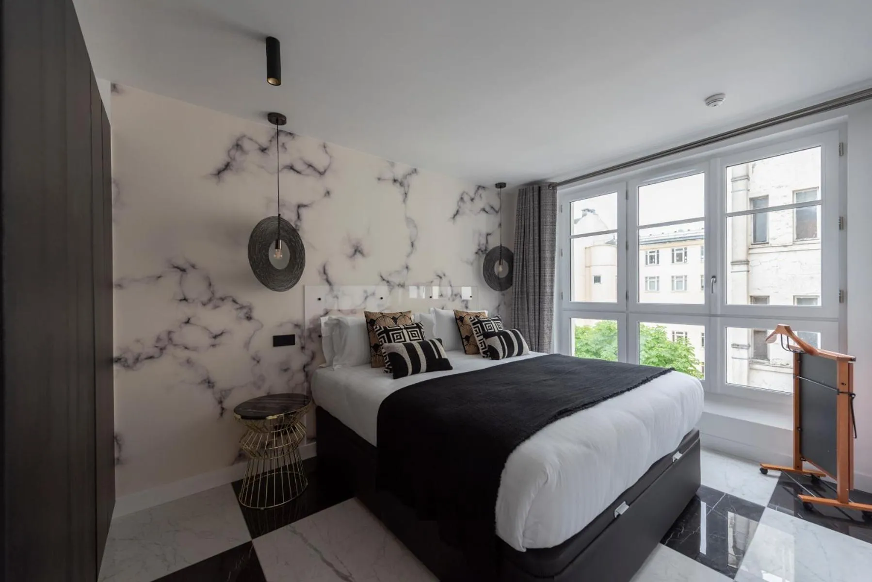 Other, Bed in O'Lord, 4 Etoiles, Residence de Luxe Champs-Elysees
