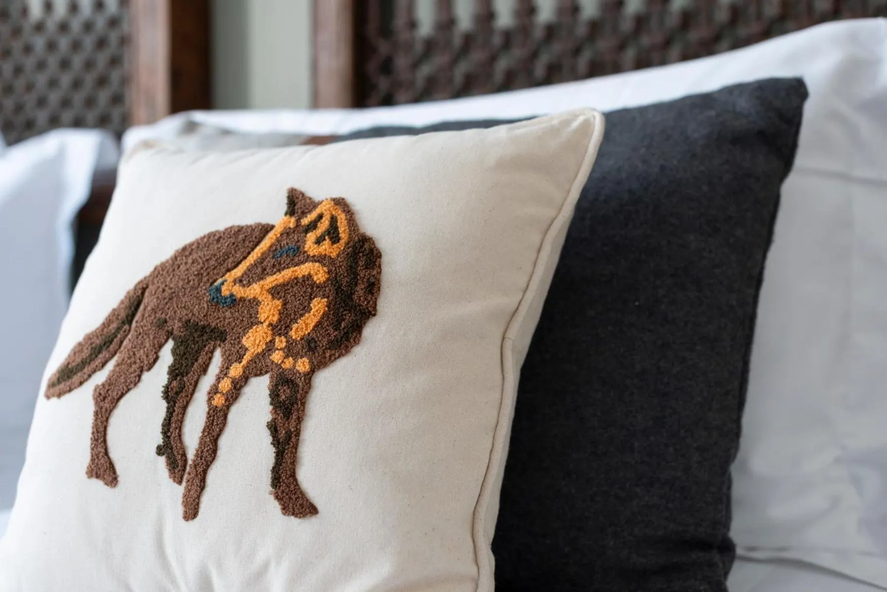 Other, Bed in O'Lord, 4 Etoiles, Residence de Luxe Champs-Elysees