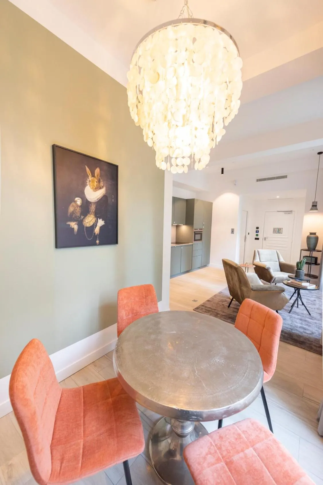 Other, Bed in O'Lord, 4 Etoiles, Residence de Luxe Champs-Elysees