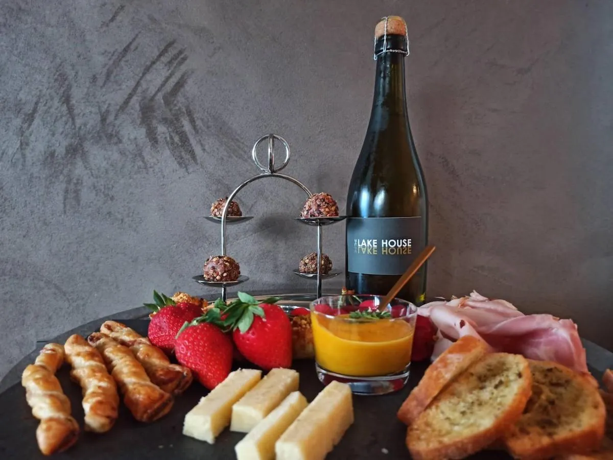 Food and drinks in The Lake House