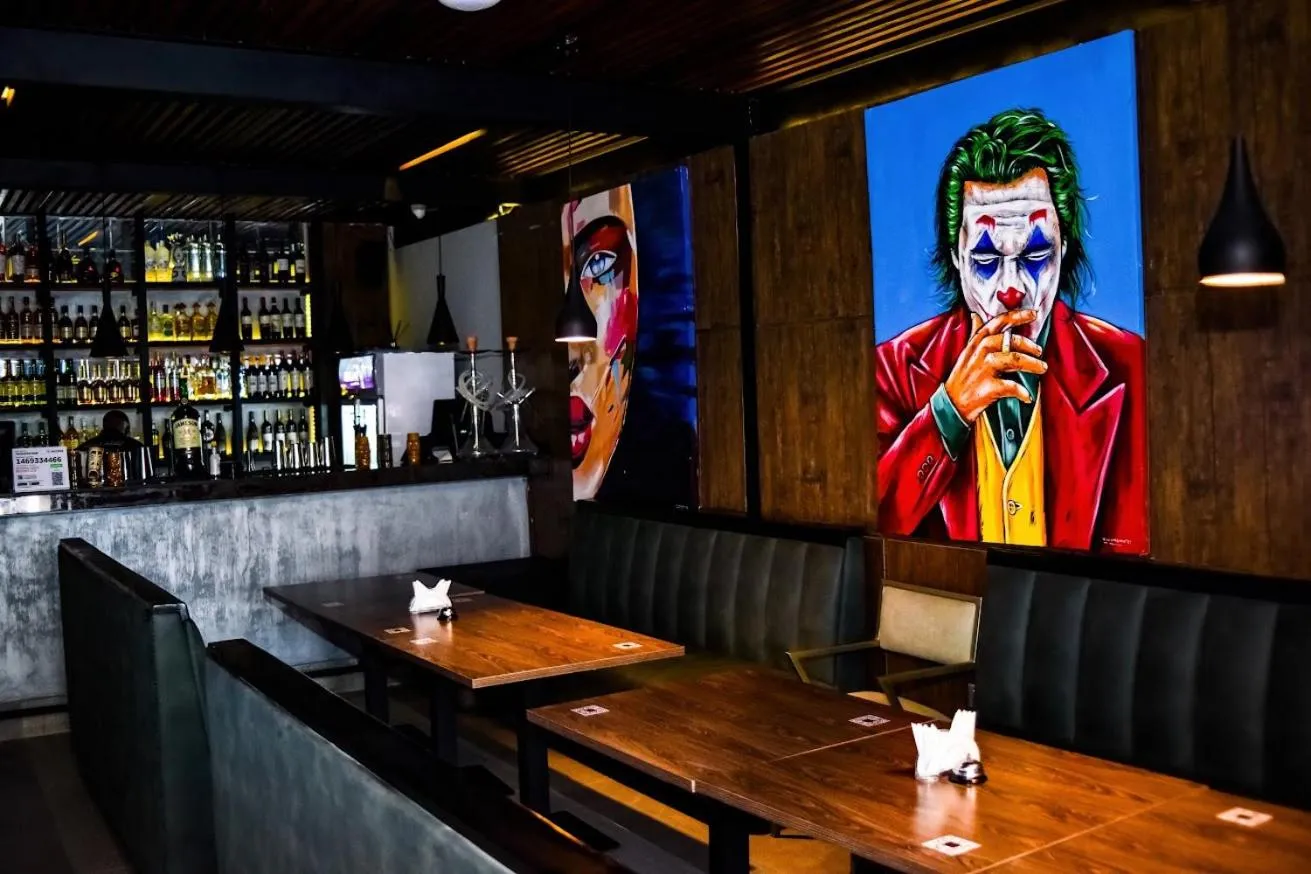 People in Riviera Hotel, Apartments & Resorts