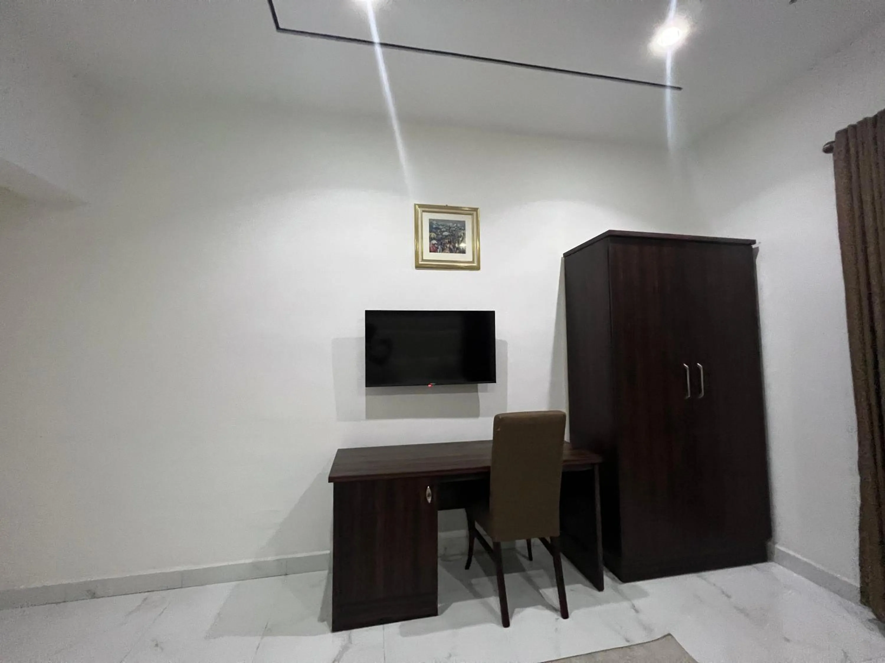 Riviera Hotel, Apartments & Resorts