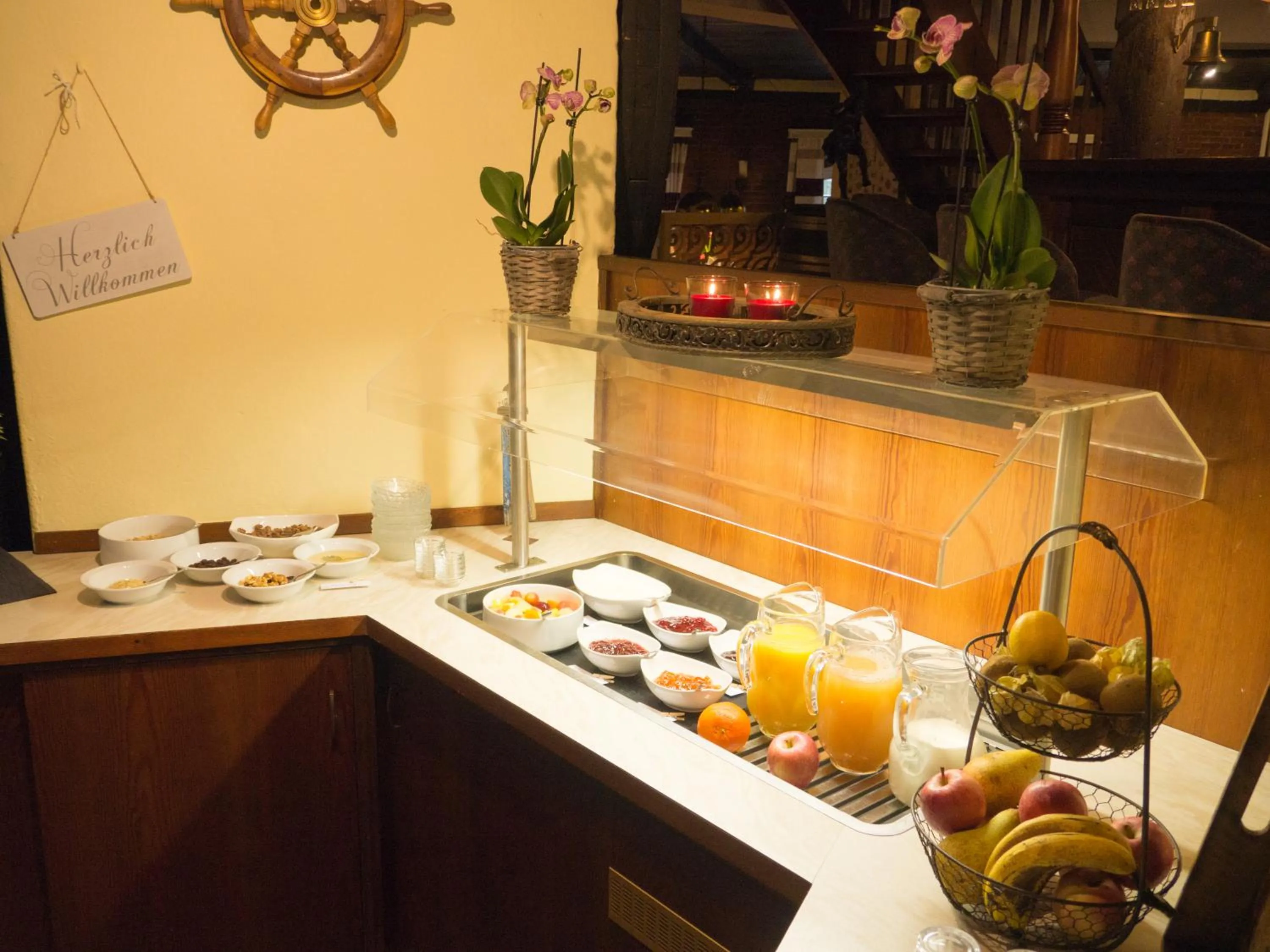 Buffet breakfast in Der Mühlenhof