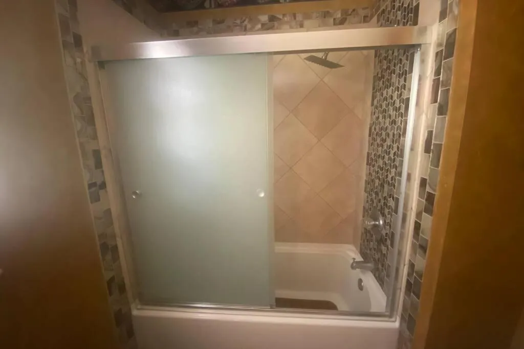 Bathroom in Smart Entire Loft, 3 br, 2 bath, with 3 tv