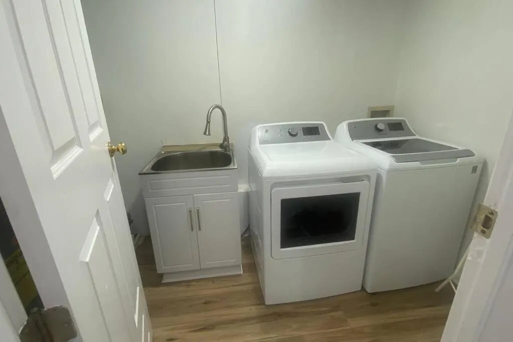 washing machine in Smart Entire Loft, 3 br, 2 bath, with 3 tv