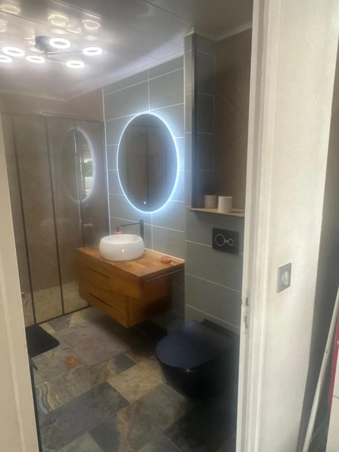 Bathroom in TI PARADI VUE MER