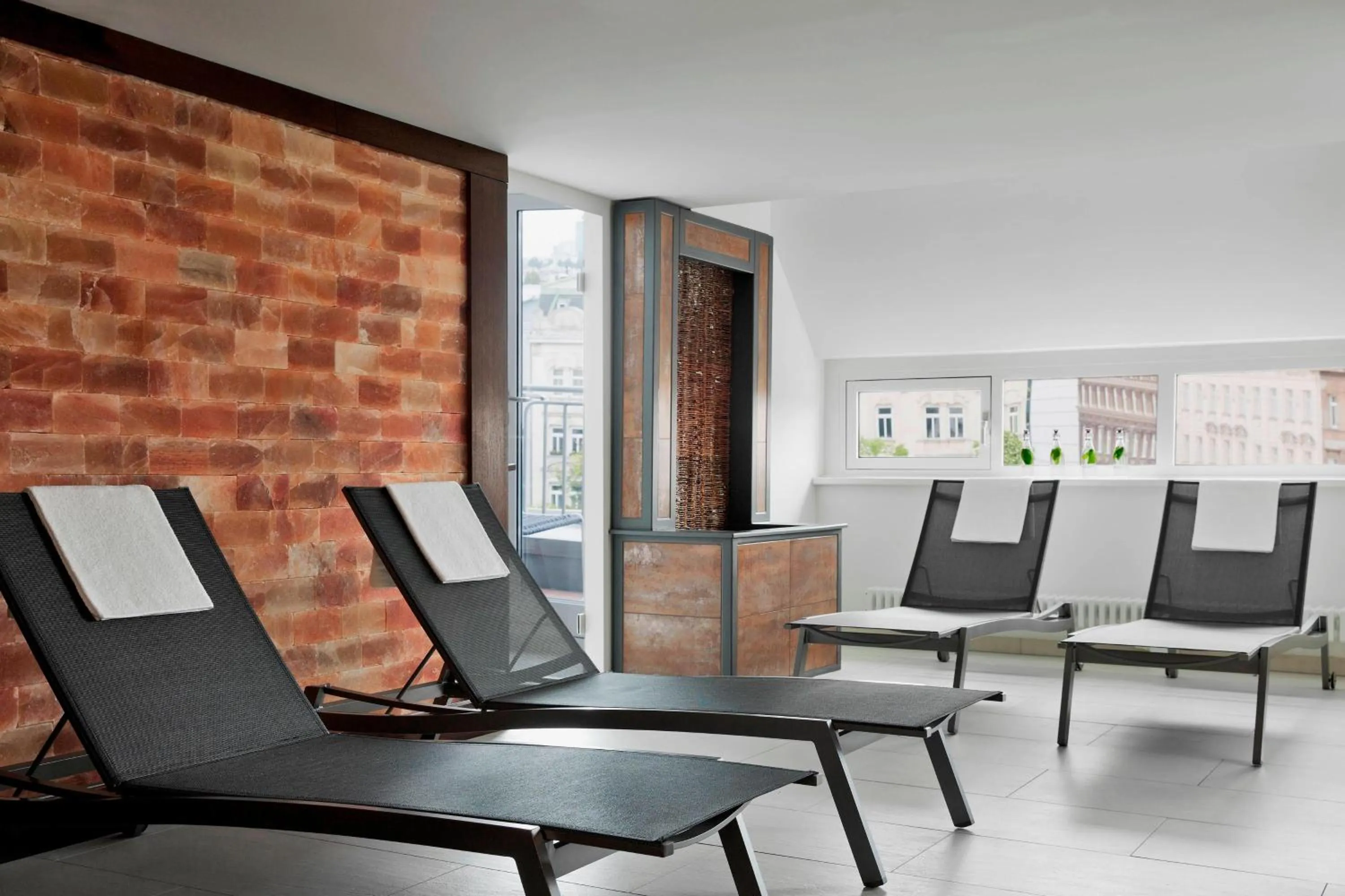 Fitness centre/facilities in Renaissance Vienna Schönbrunn Hotel