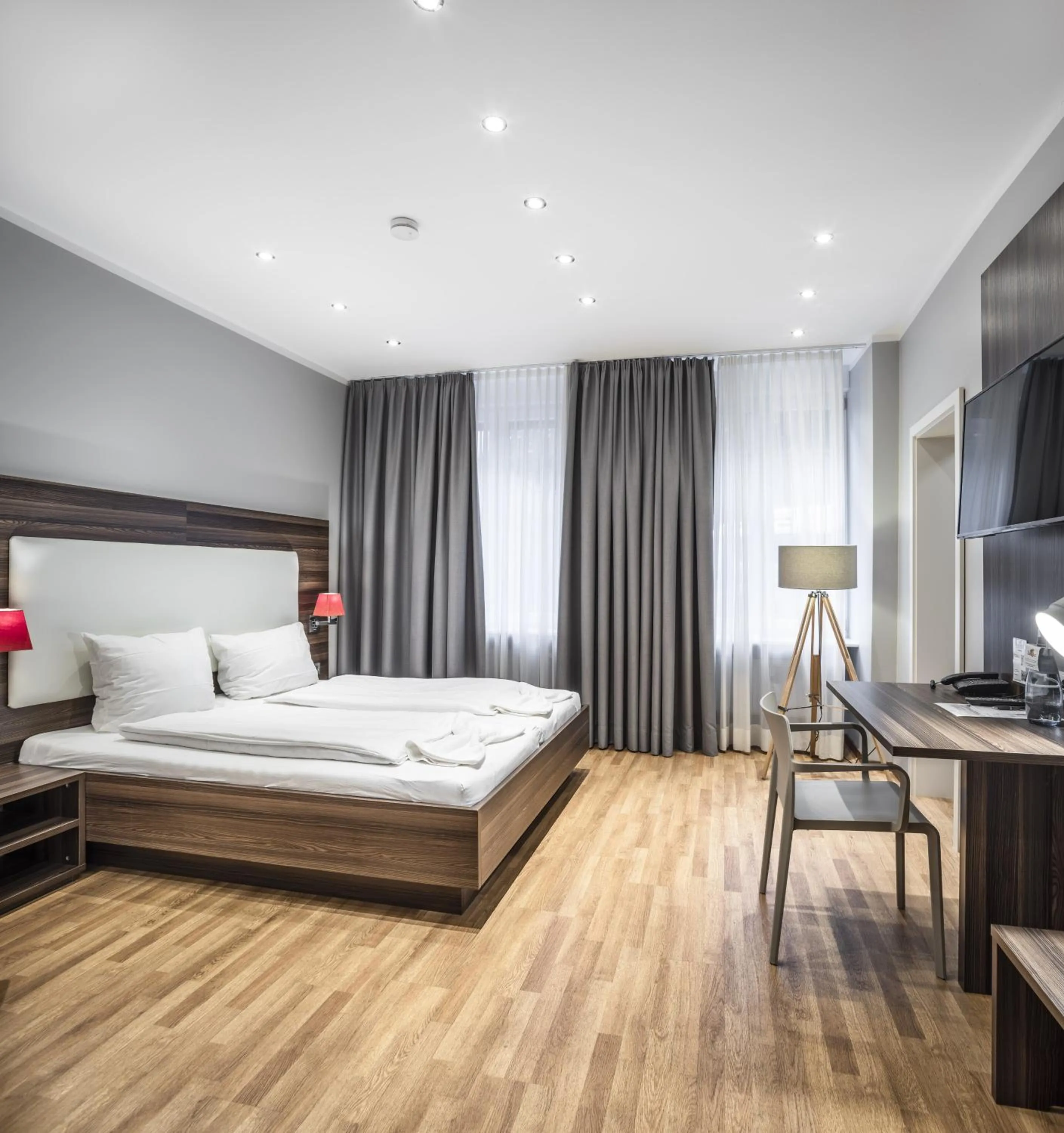 Photo of the whole room, Bed in BoardingWorld Heidelberg