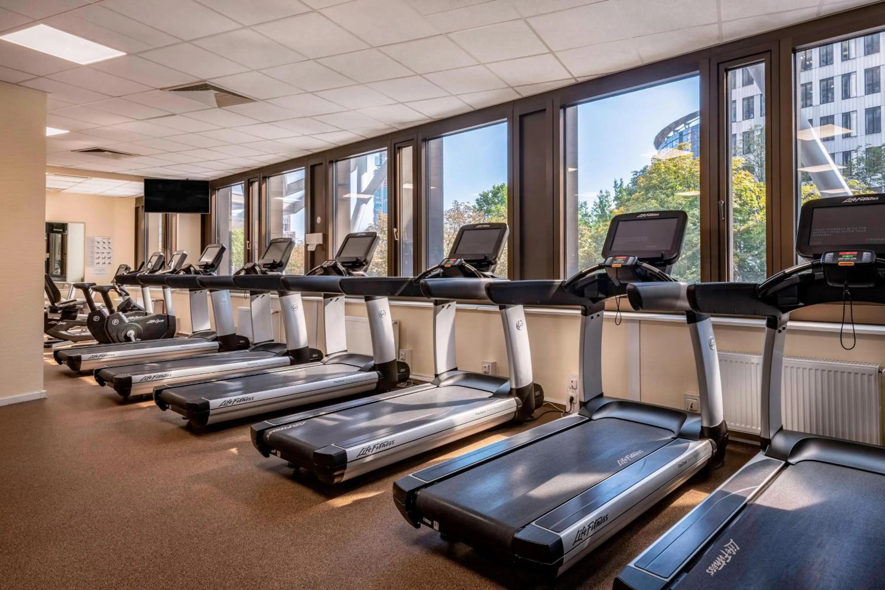 Fitness centre/facilities in Frankfurt Marriott Hotel