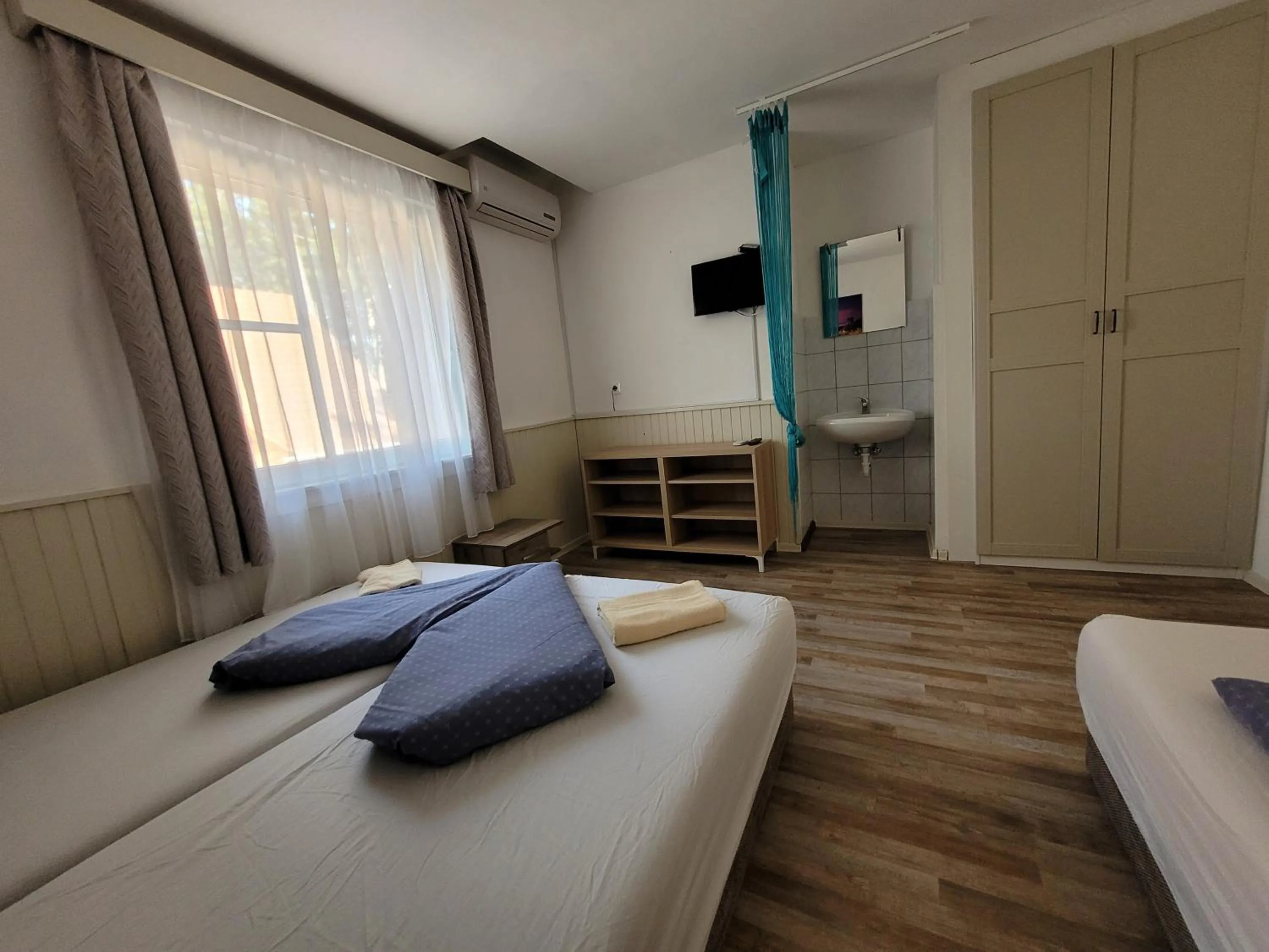 Photo of the whole room in VilLa AdeLe