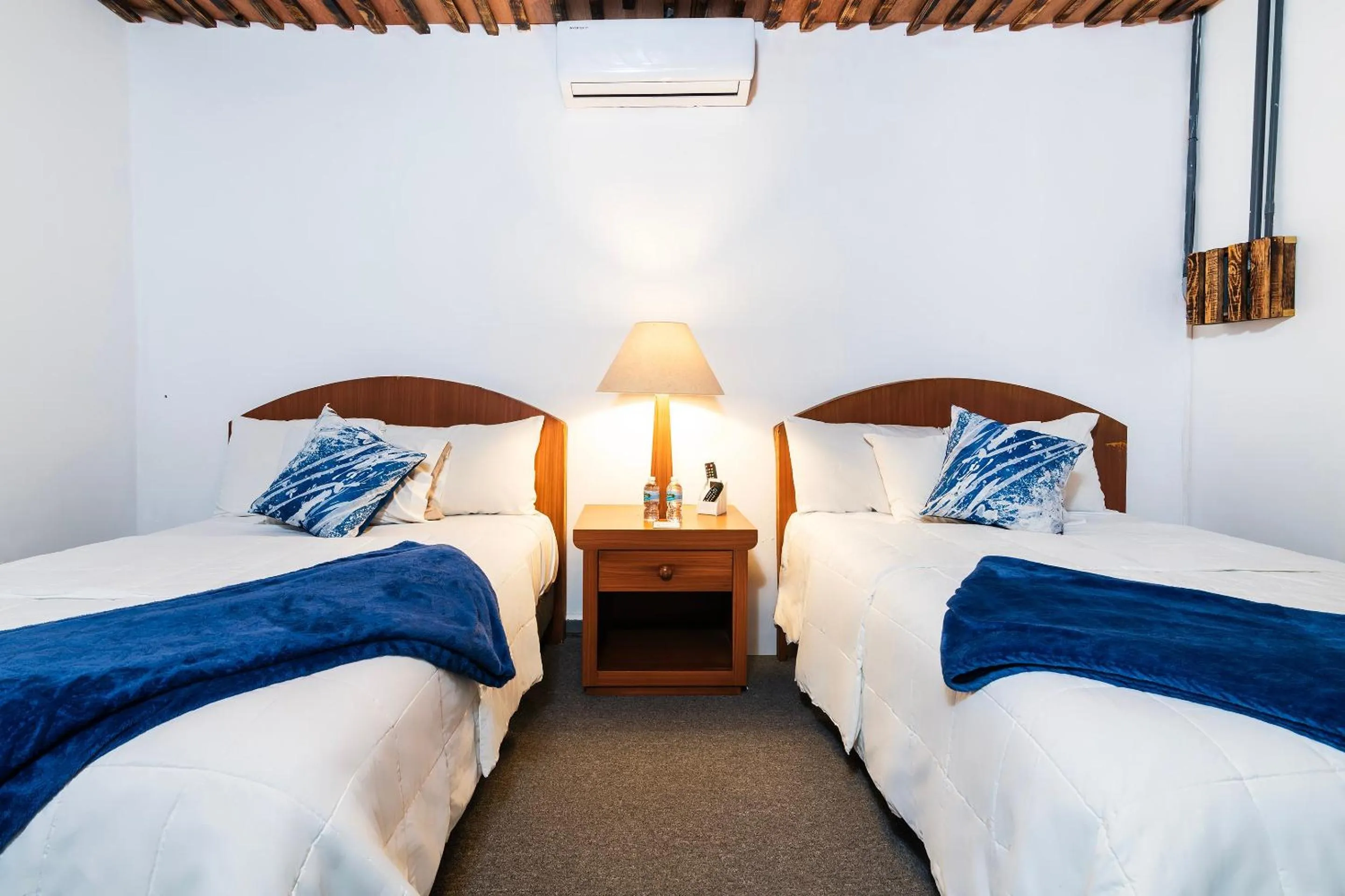 Bedroom in Capital O Posada Del Pescador, Los Cabos