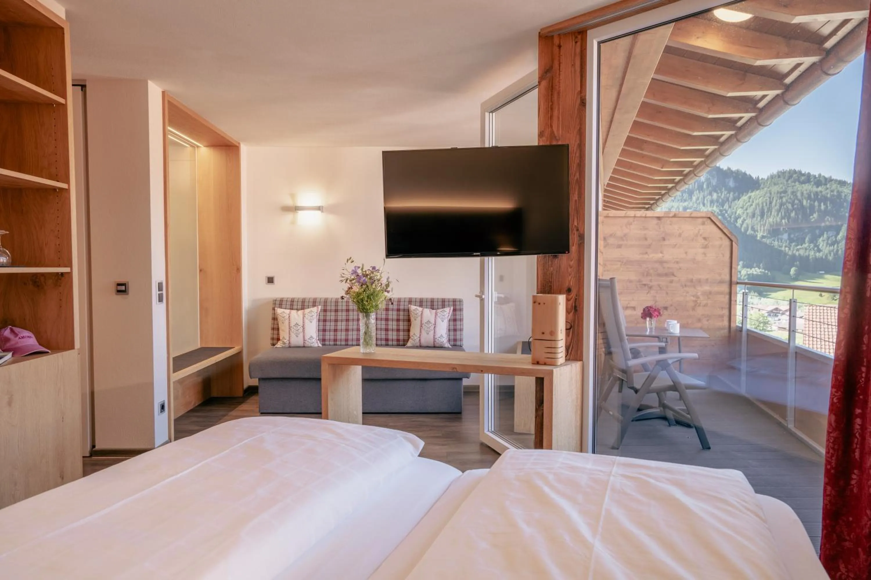 Photo of the whole room, Bed in Hotel garni Oberdorfer Stuben