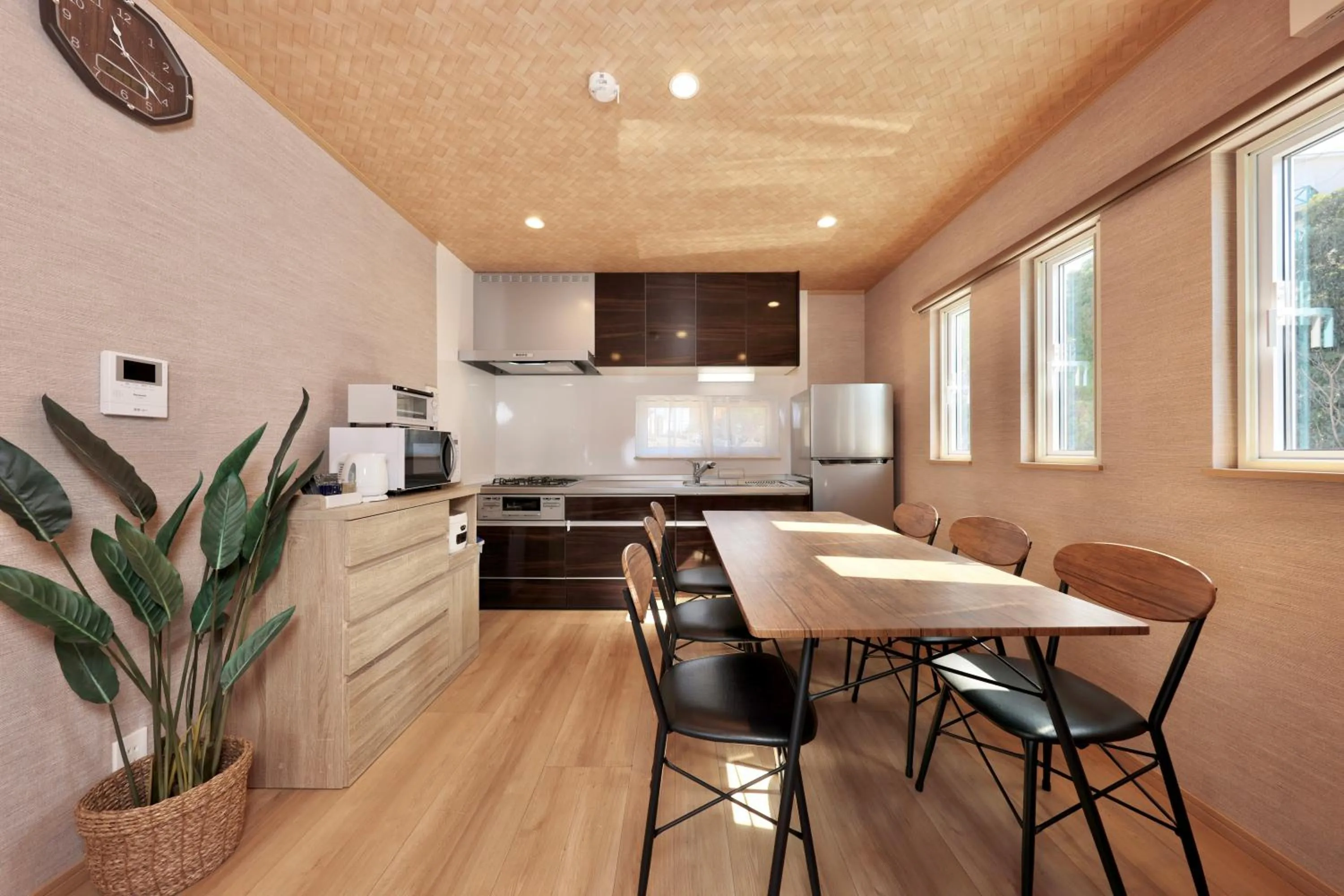 Dining area in Crystal Besso Shirahama