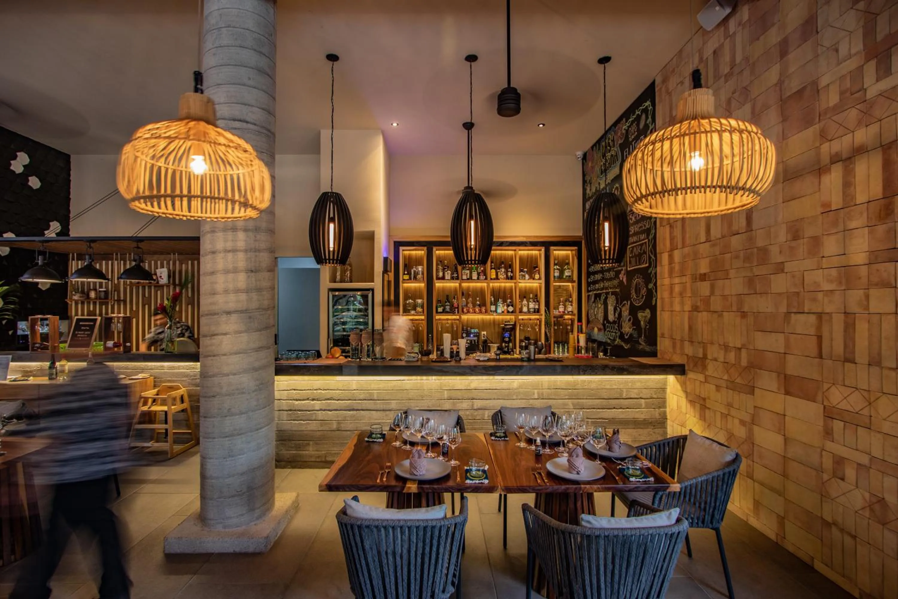 Restaurant/places to eat in Hotel Casa Bocana