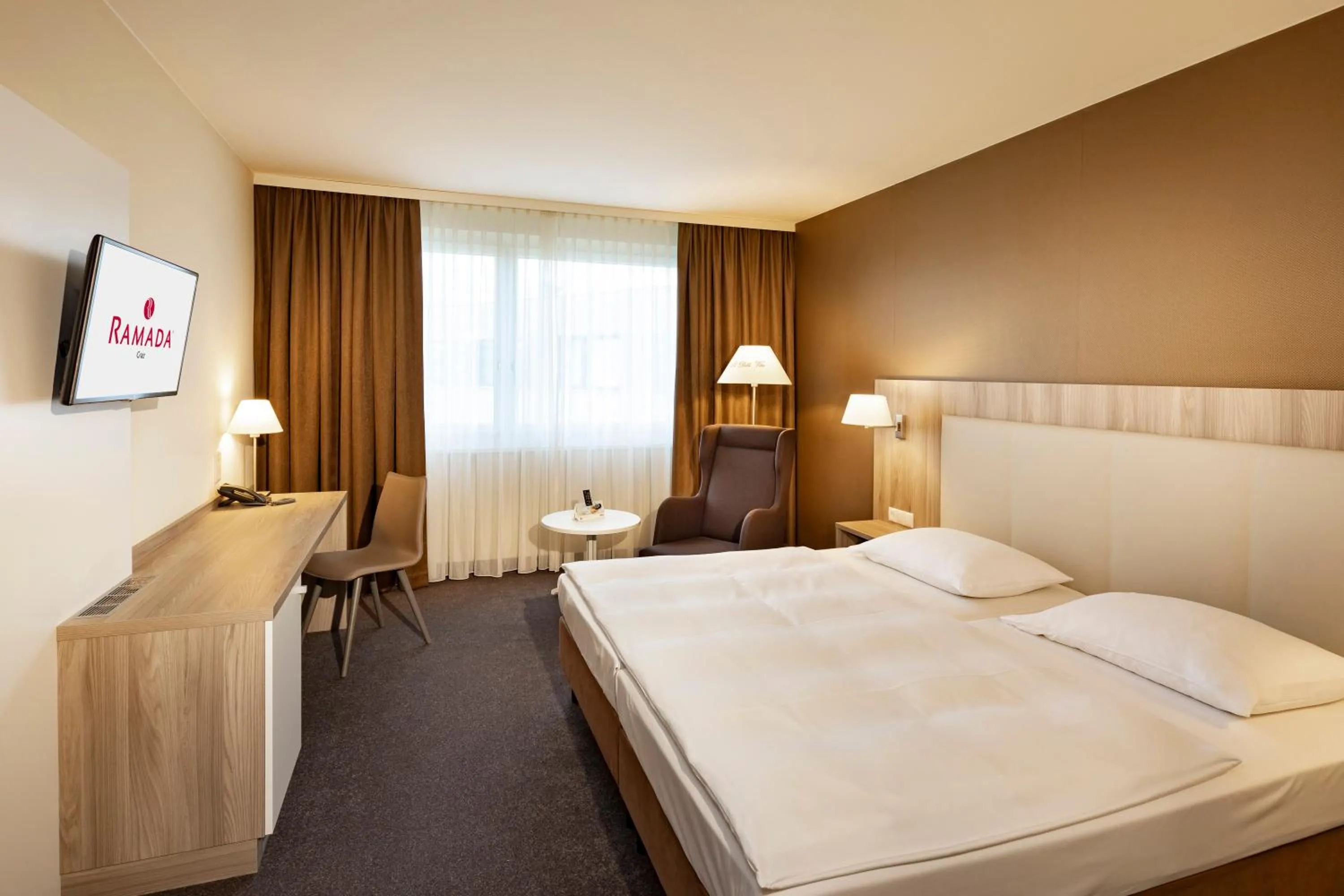 Photo of the whole room in Hotel Ramada by Wyndham Graz