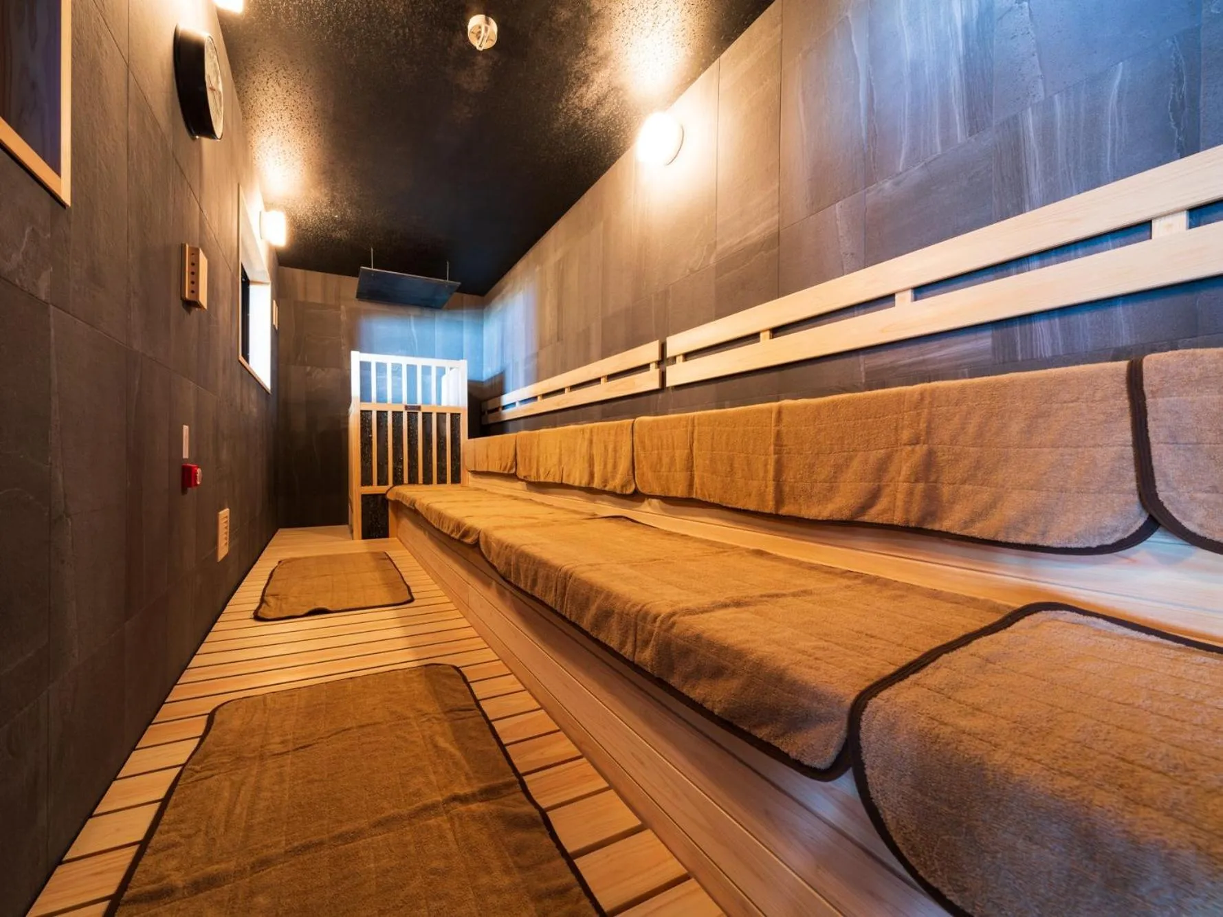 Sauna in Grandvrio Hotel Beppuwan Wakura - ROUTE INN HOTELS -