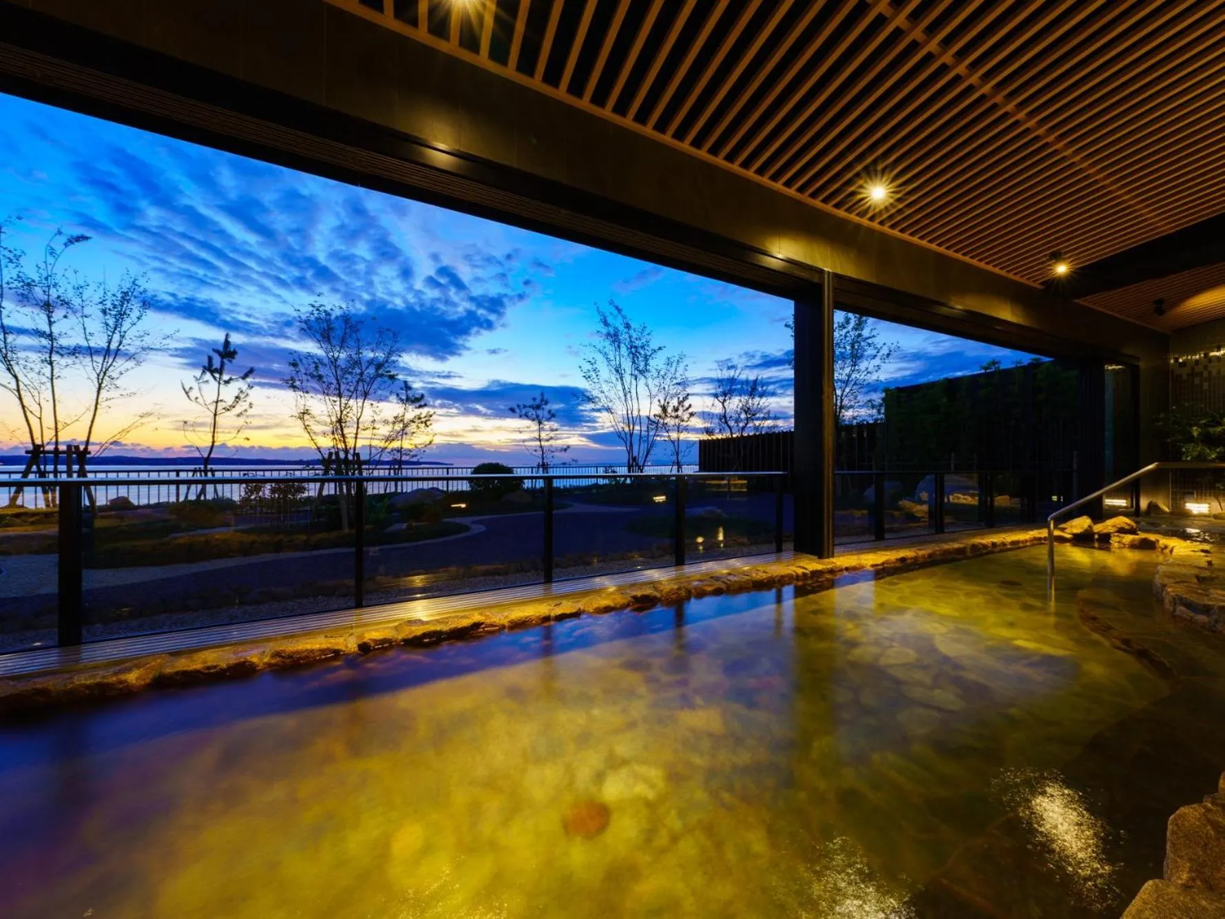 Public Bath in Grandvrio Hotel Beppuwan Wakura - ROUTE INN HOTELS -