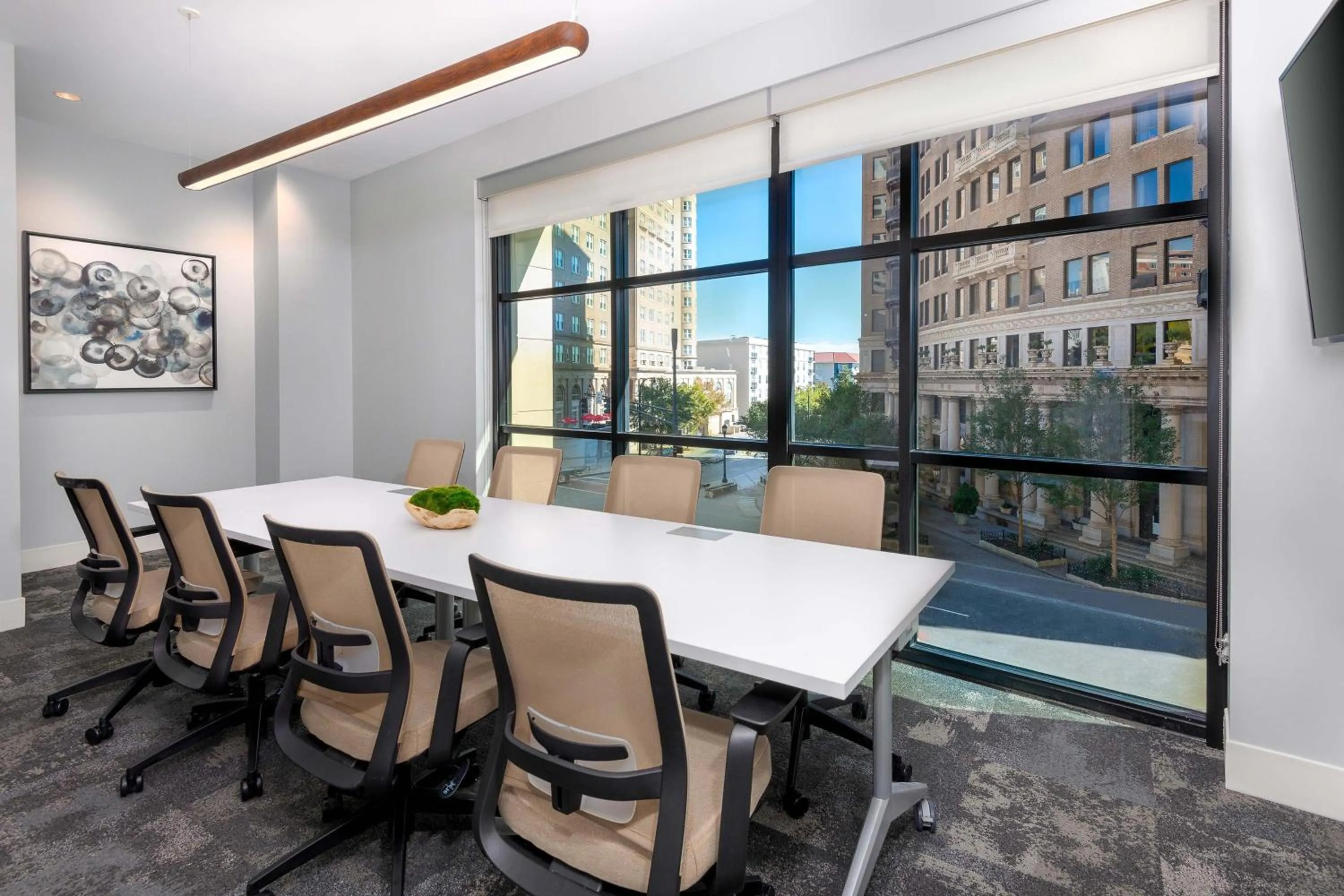 Meeting/conference room in Element Atlanta Midtown