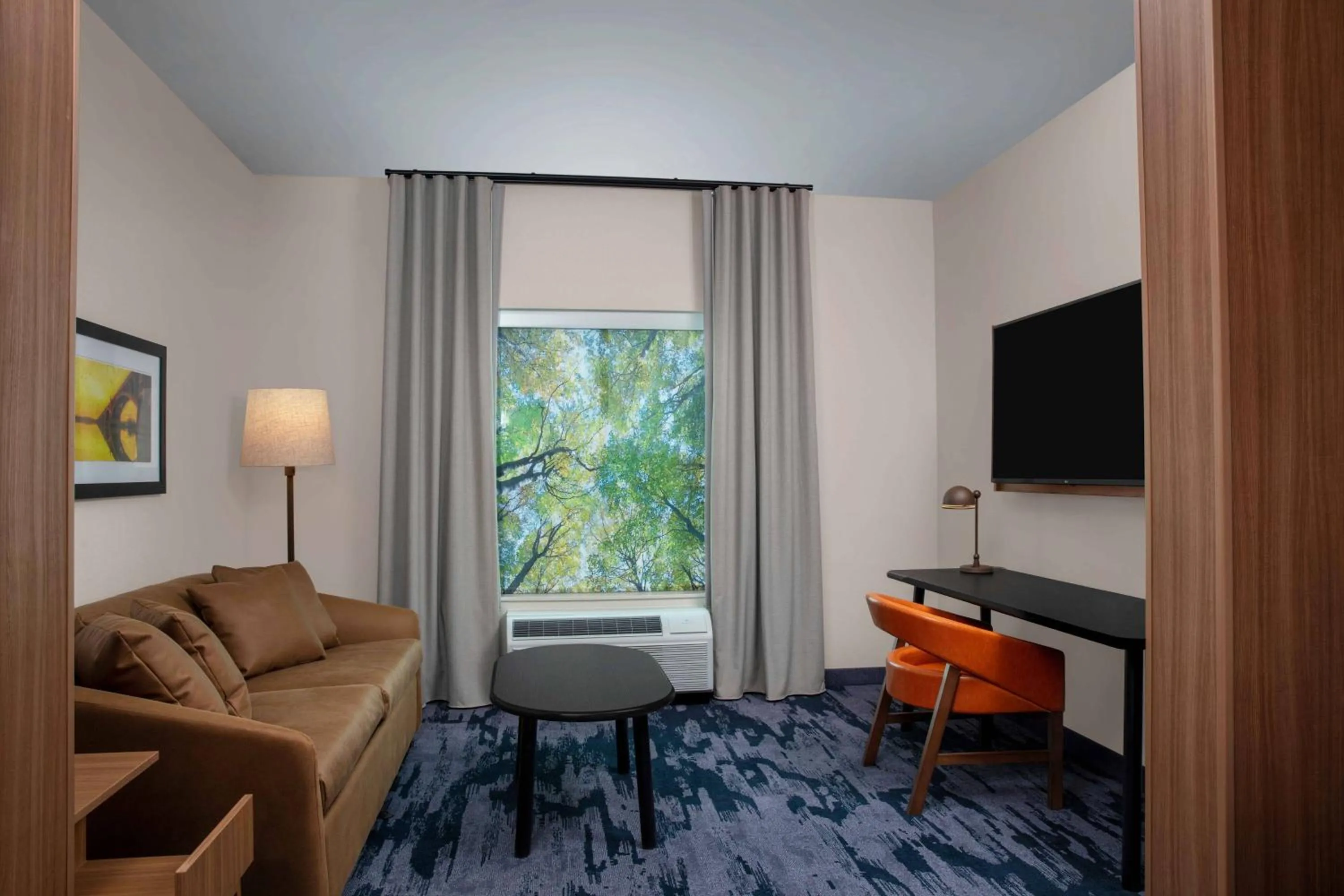 Living room in Fairfield by Marriott Inn & Suites Lewisburg