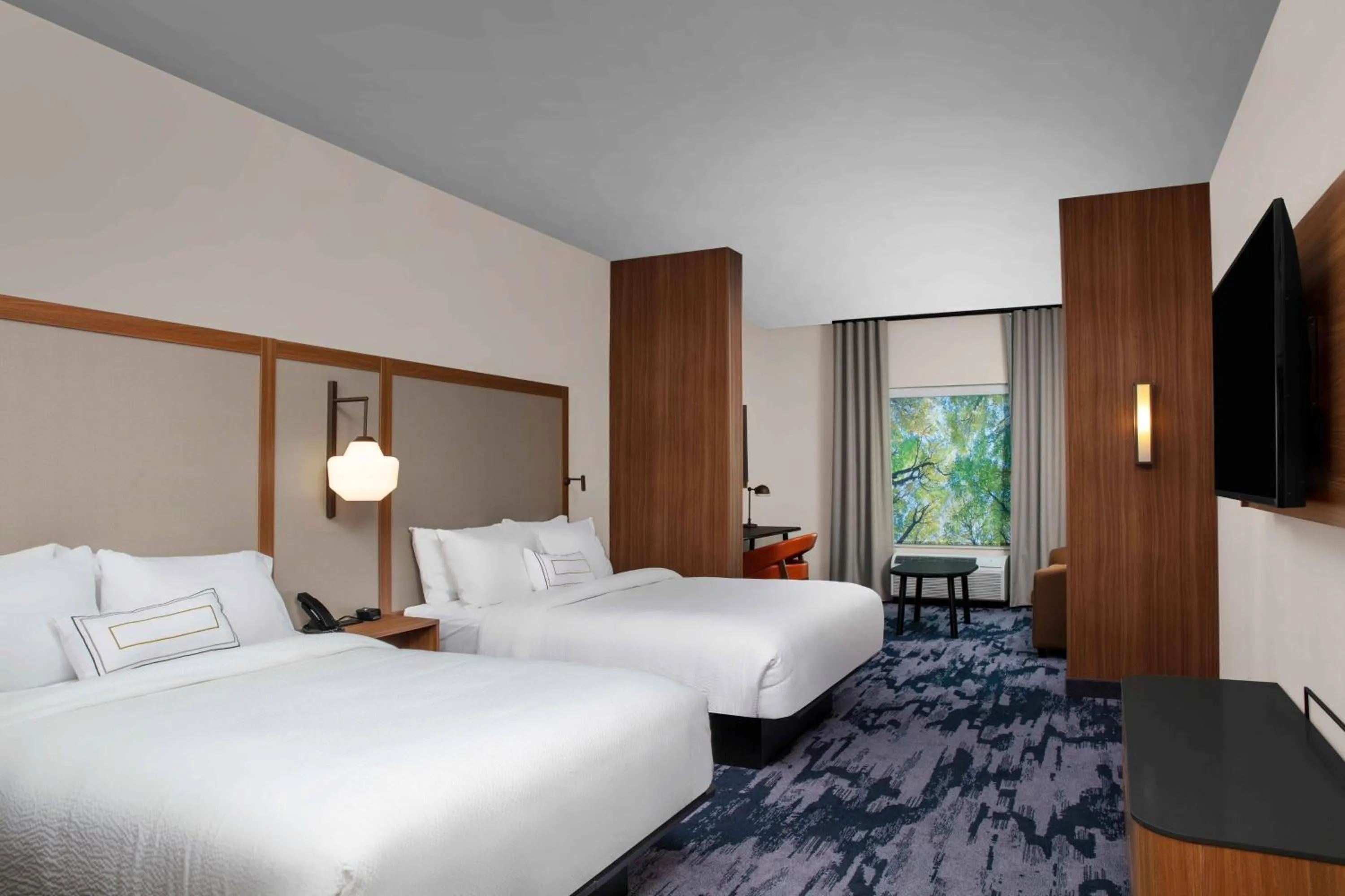 Photo of the whole room, Bed in Fairfield by Marriott Inn & Suites Lewisburg