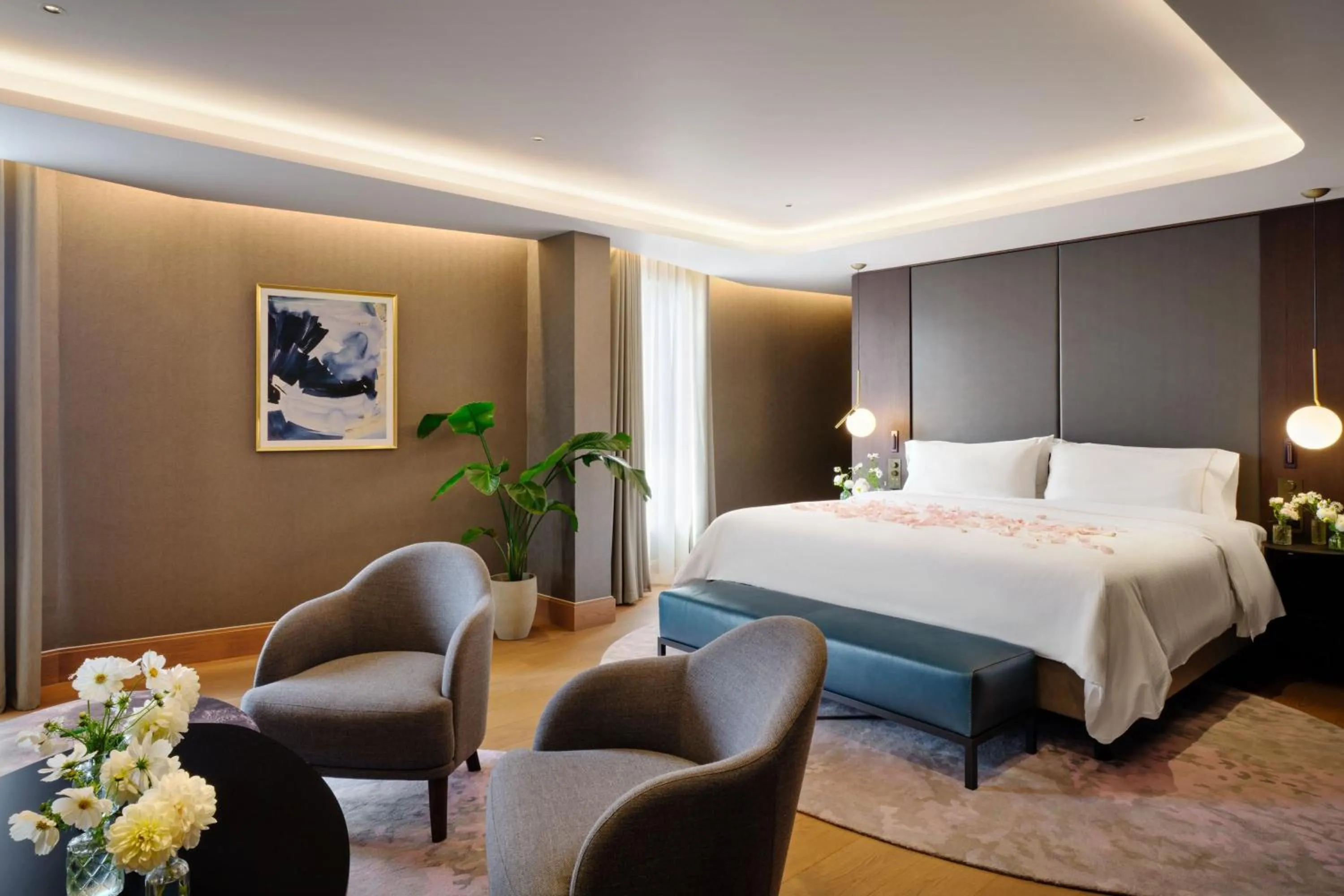 Photo of the whole room, Bed in The Westin London City