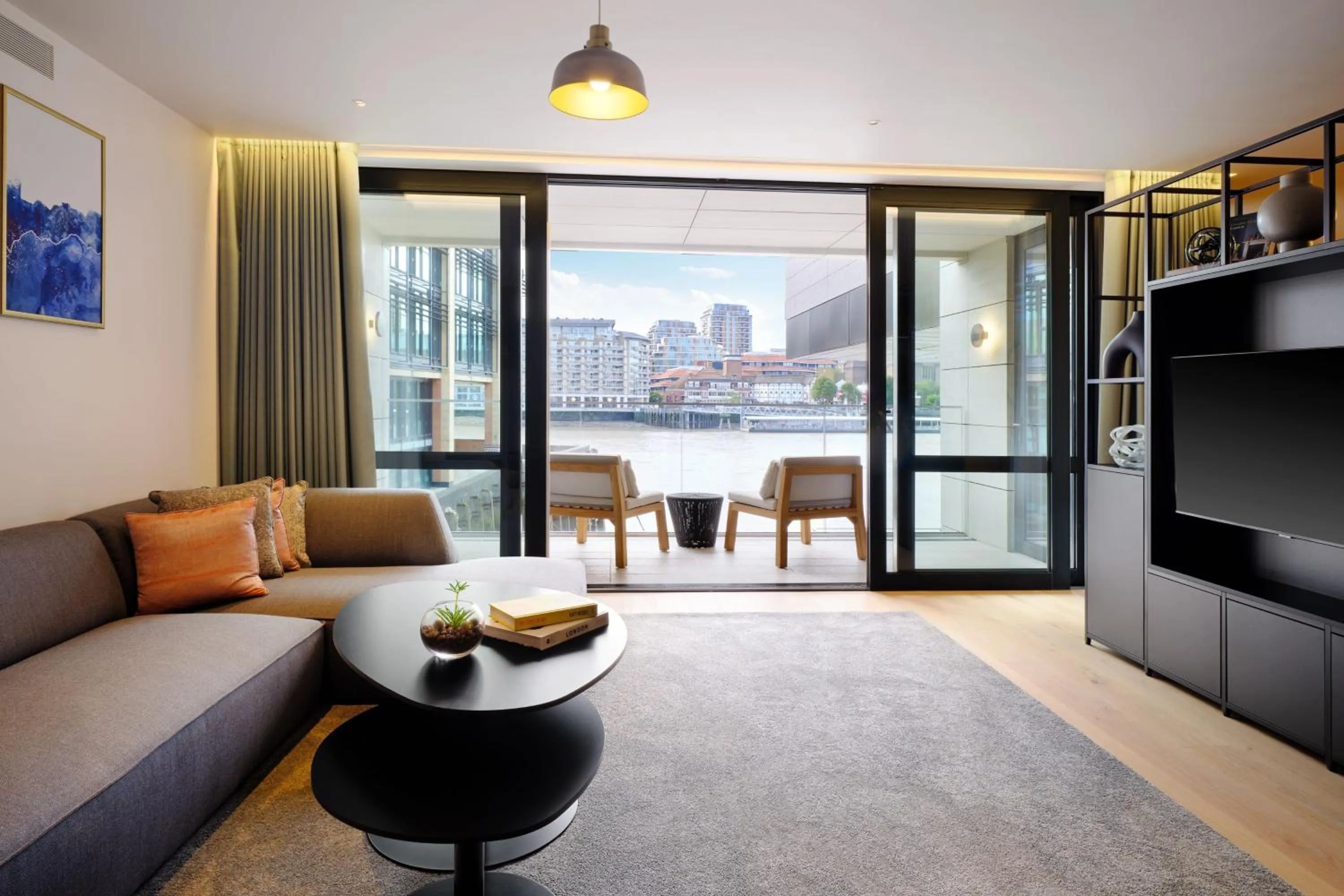 Living room in The Westin London City