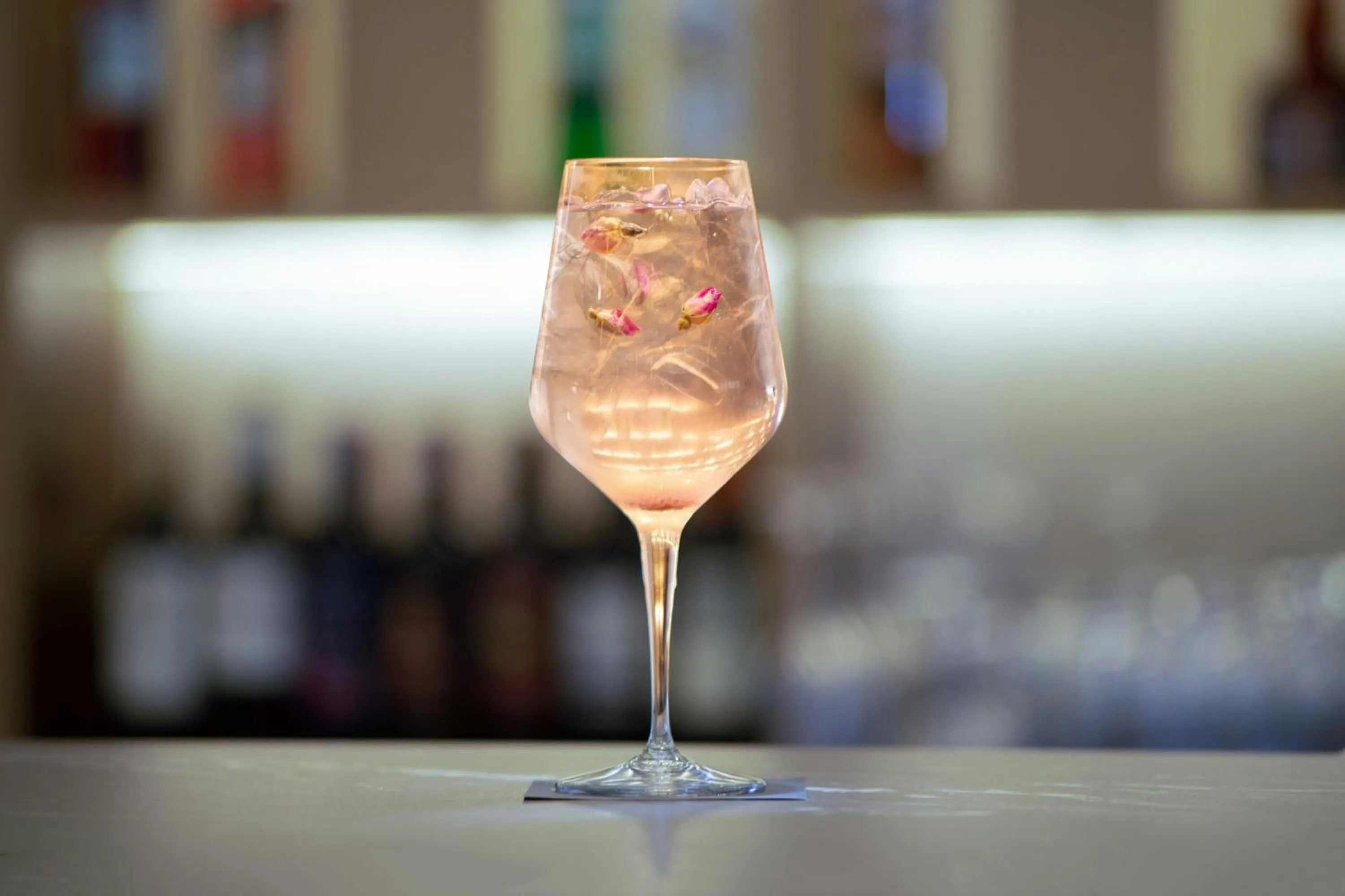 Lounge or bar in AC Hotel by Marriott Punta Cana