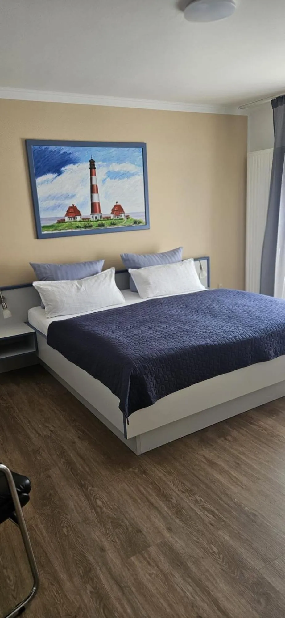 Bed in Hotel Am Deich