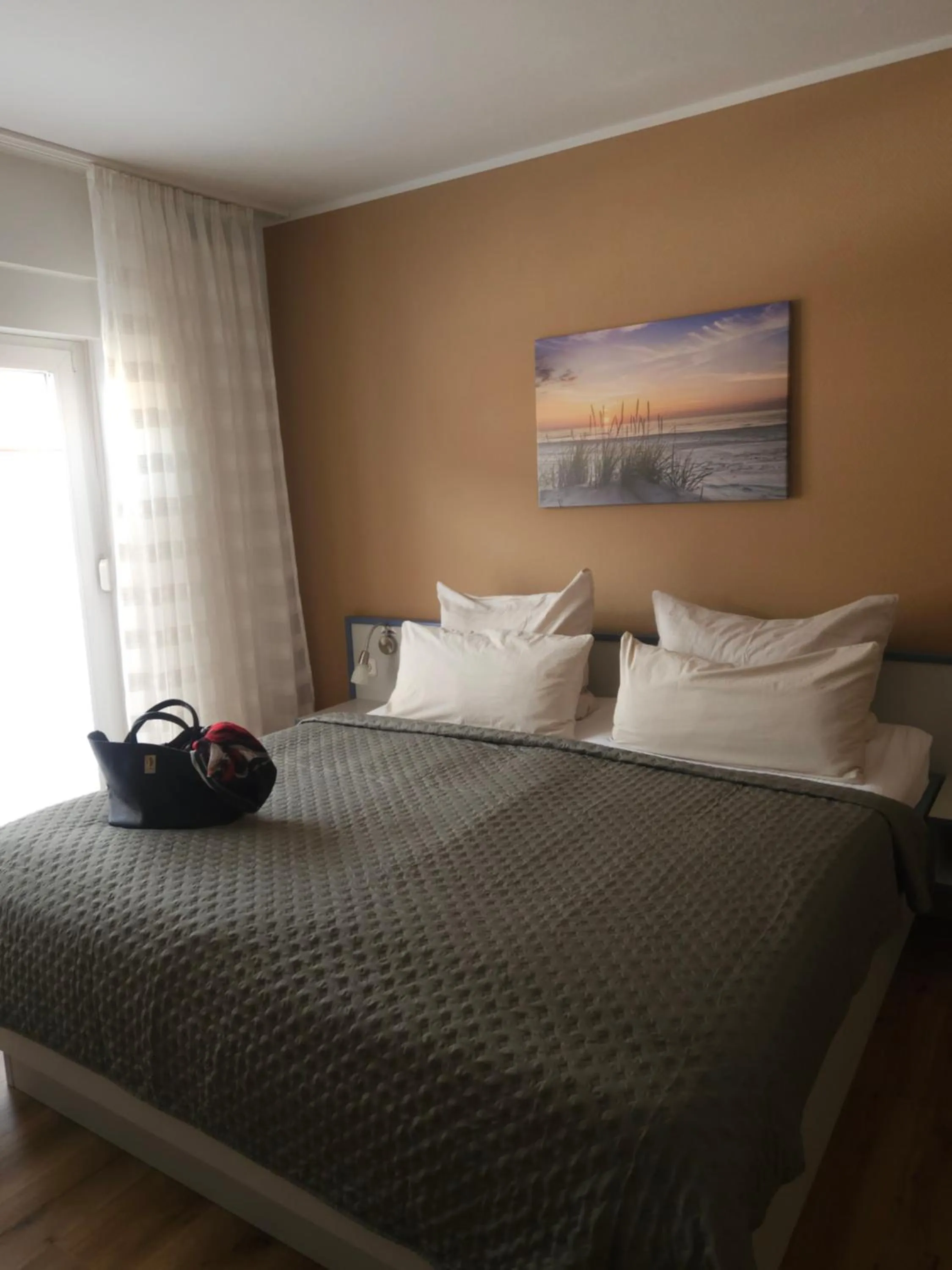 Bed in Hotel Am Deich