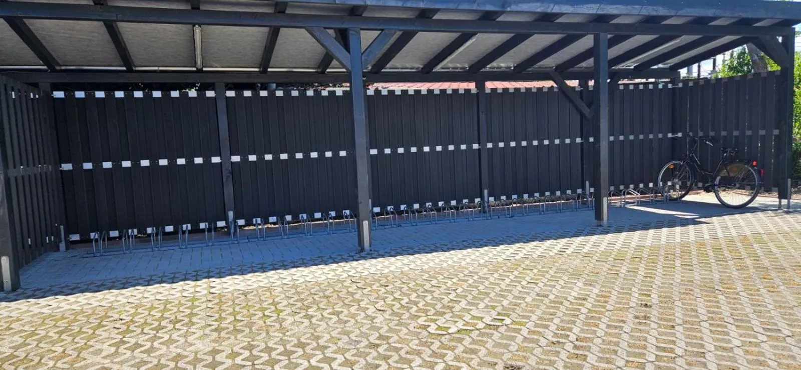 Cycling in Hotel Am Deich