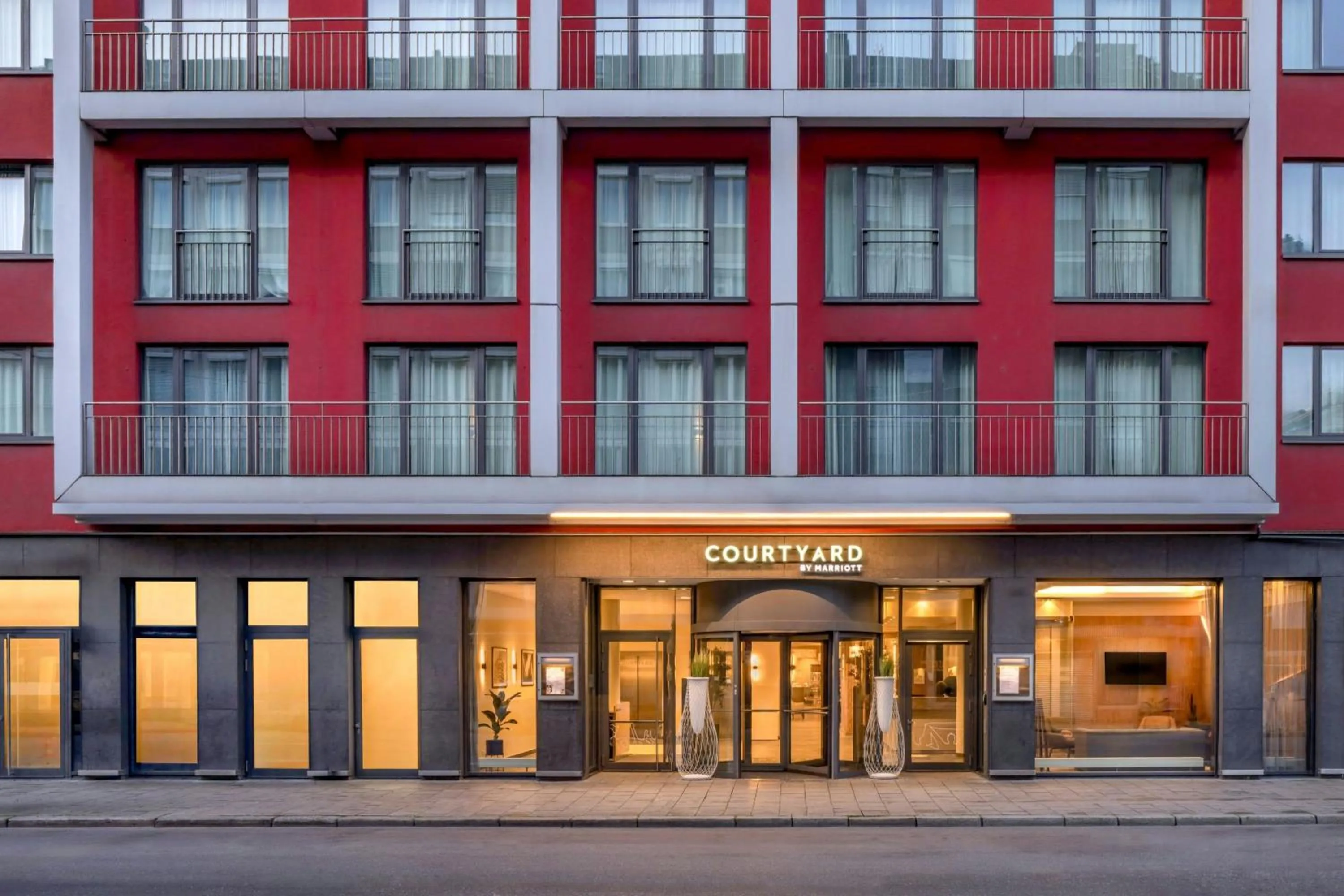 Property building in Courtyard by Marriott Munich City Center