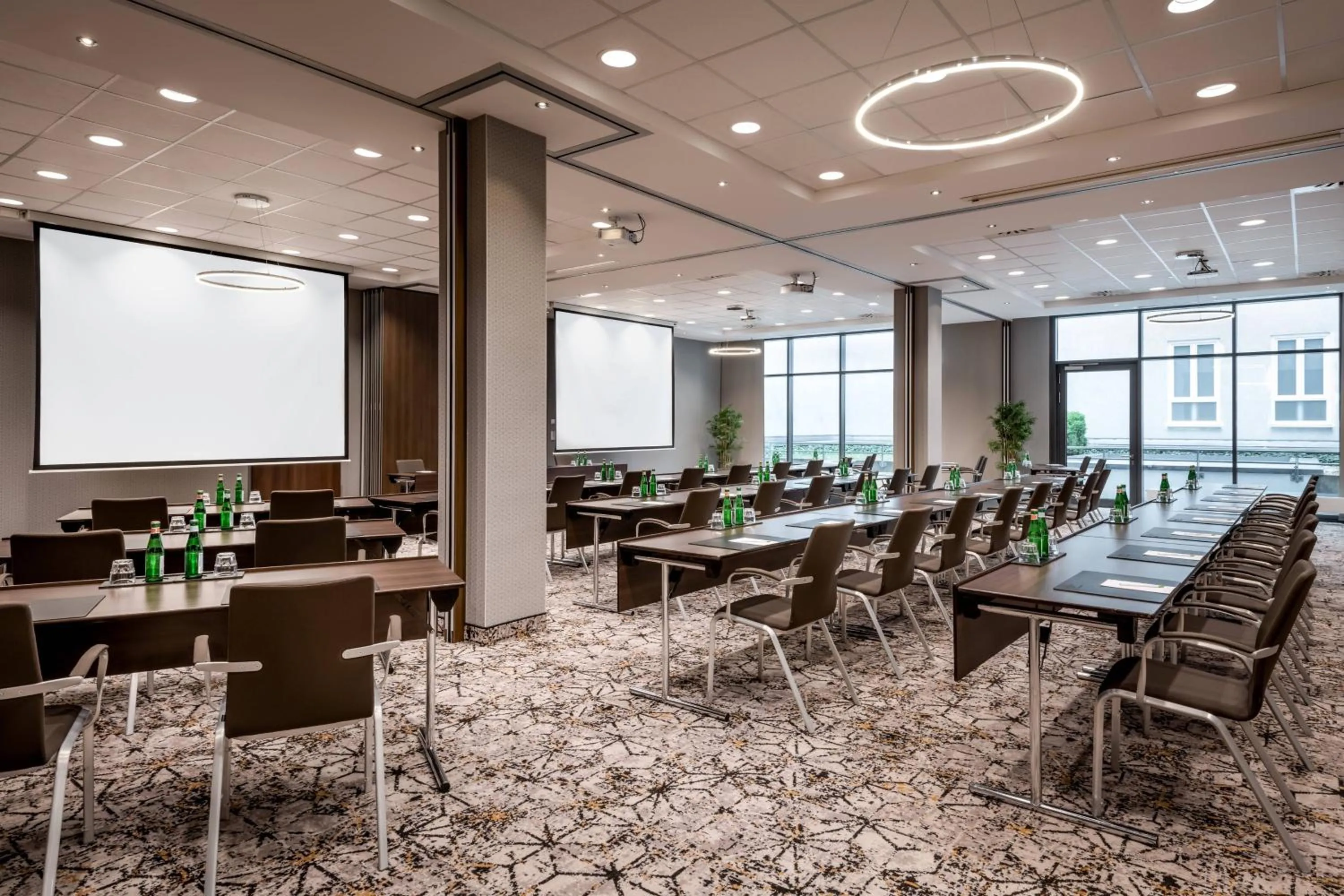 Meeting/conference room in Courtyard by Marriott Munich City Center