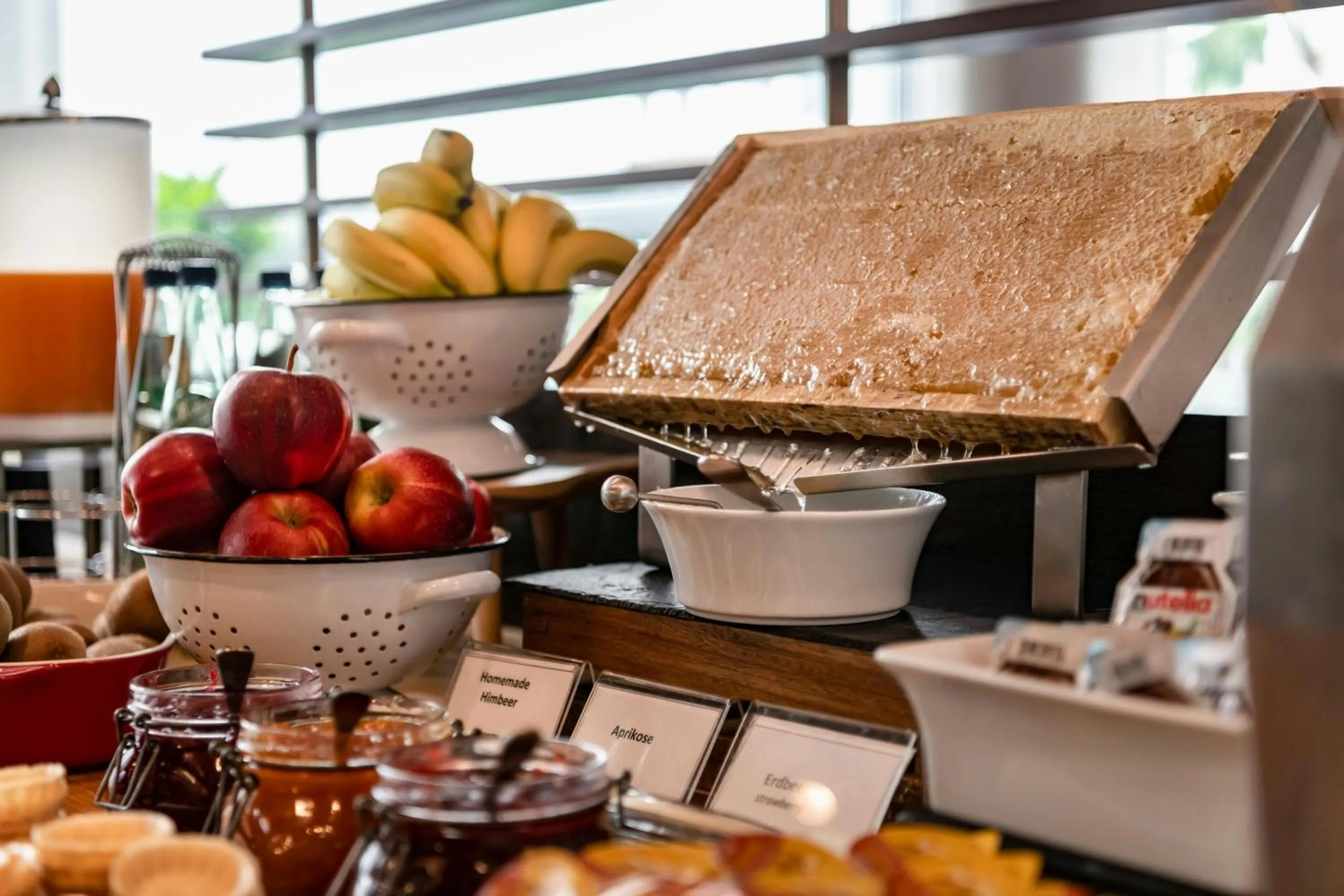 Breakfast in Courtyard by Marriott Munich City Center