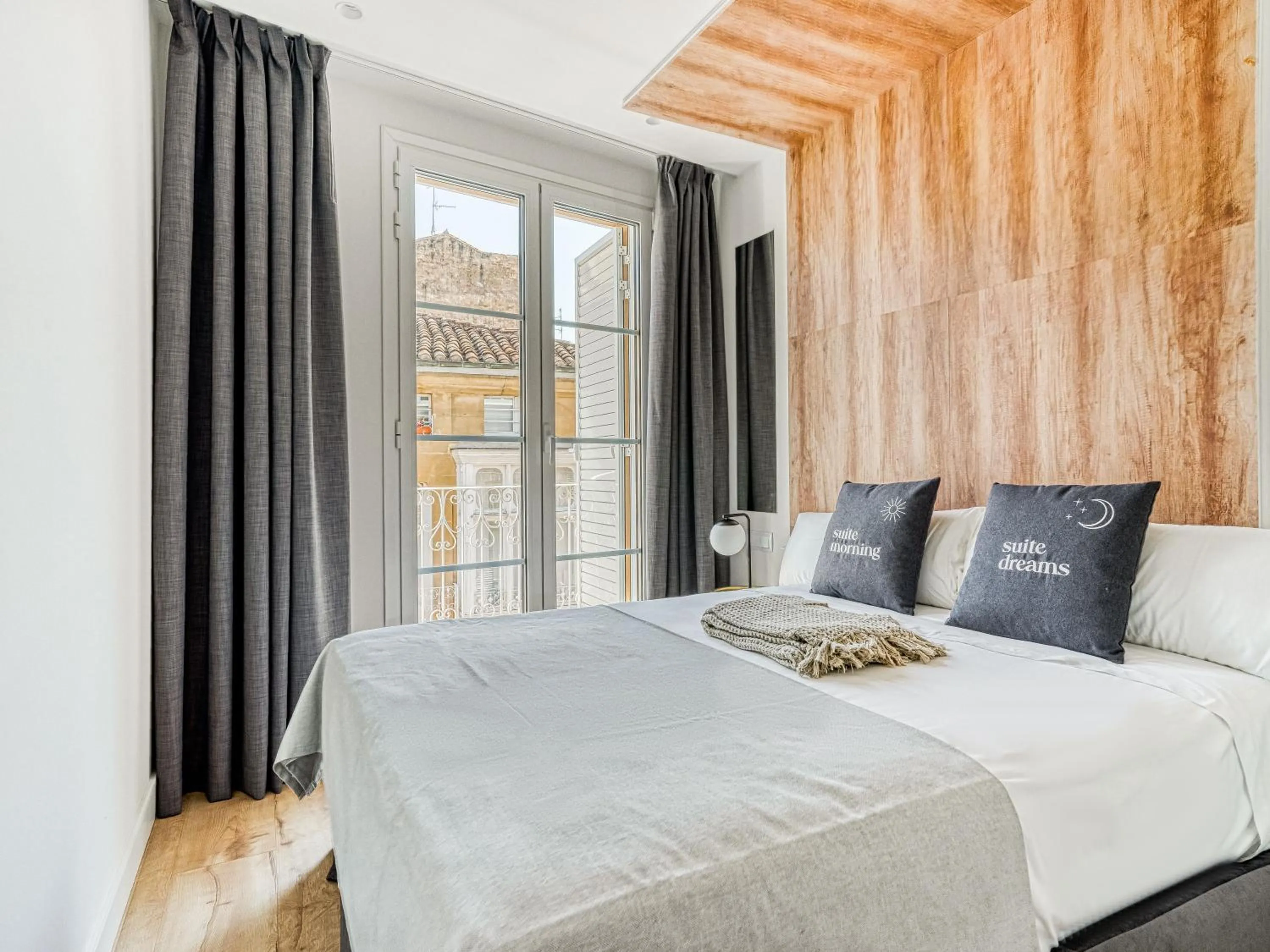 Bed in Limehome Haro Calle de la Vega