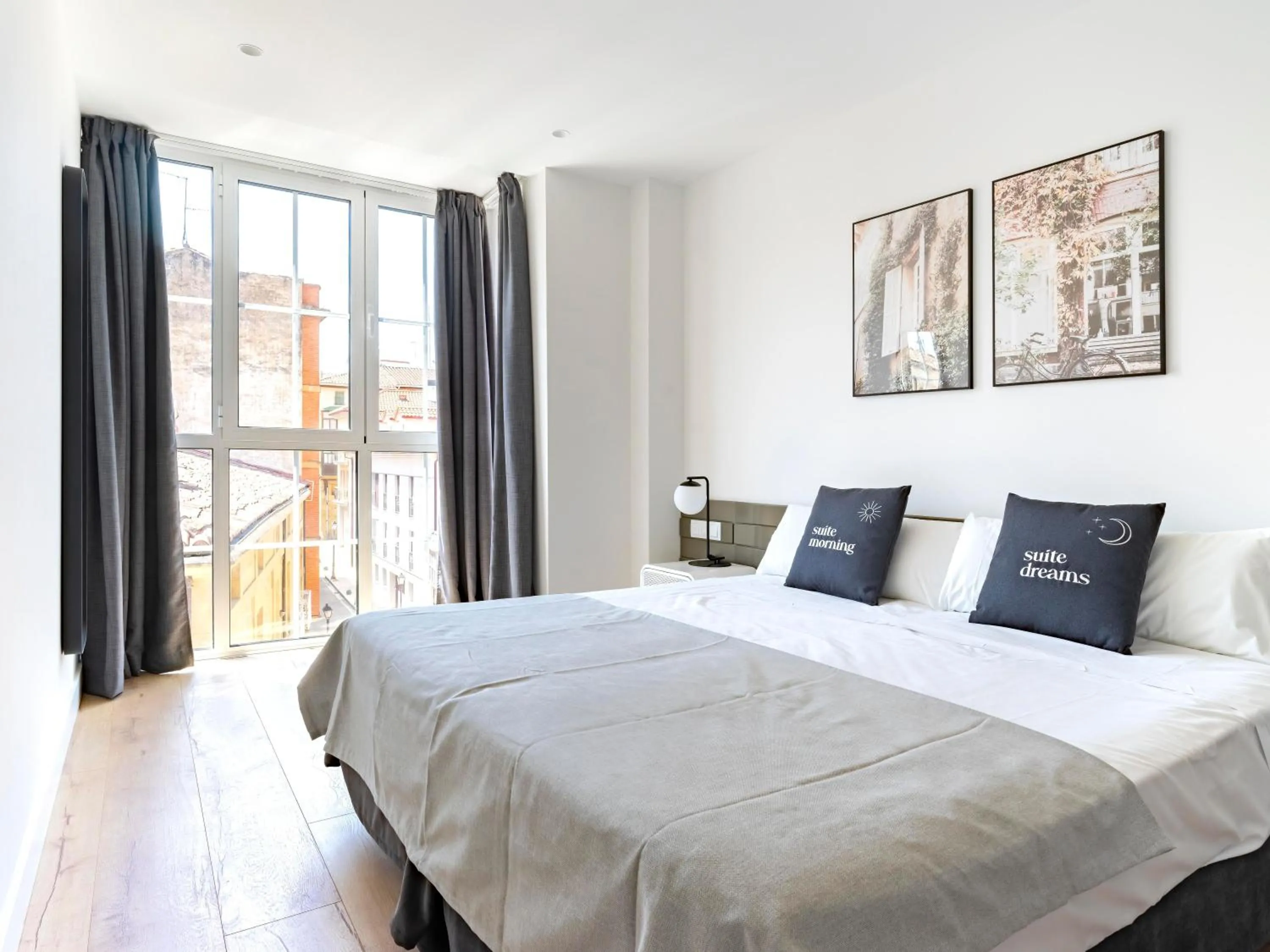 Bed in Limehome Haro Calle de la Vega