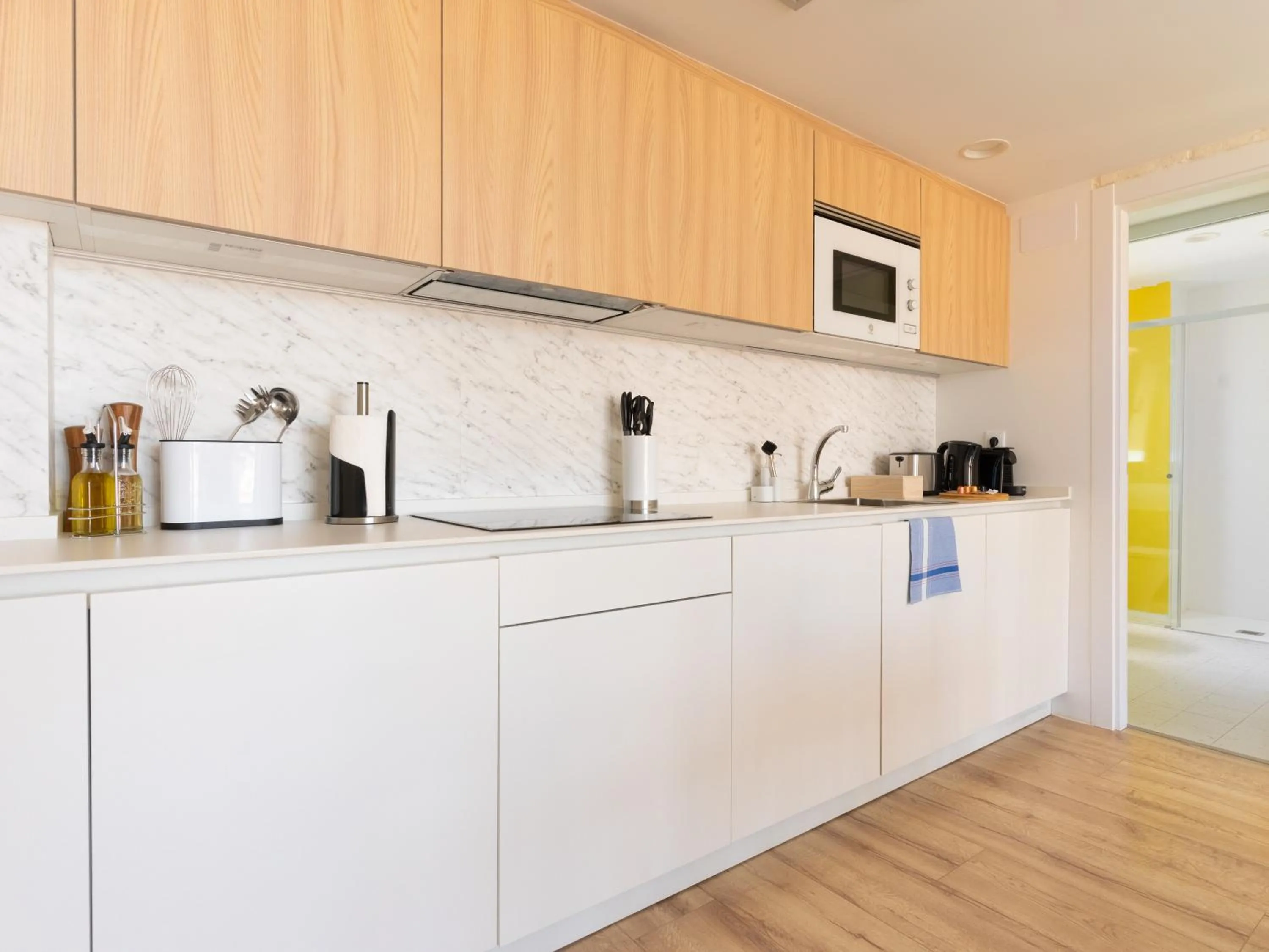 Coffee/tea facilities in Limehome Haro Calle de la Vega