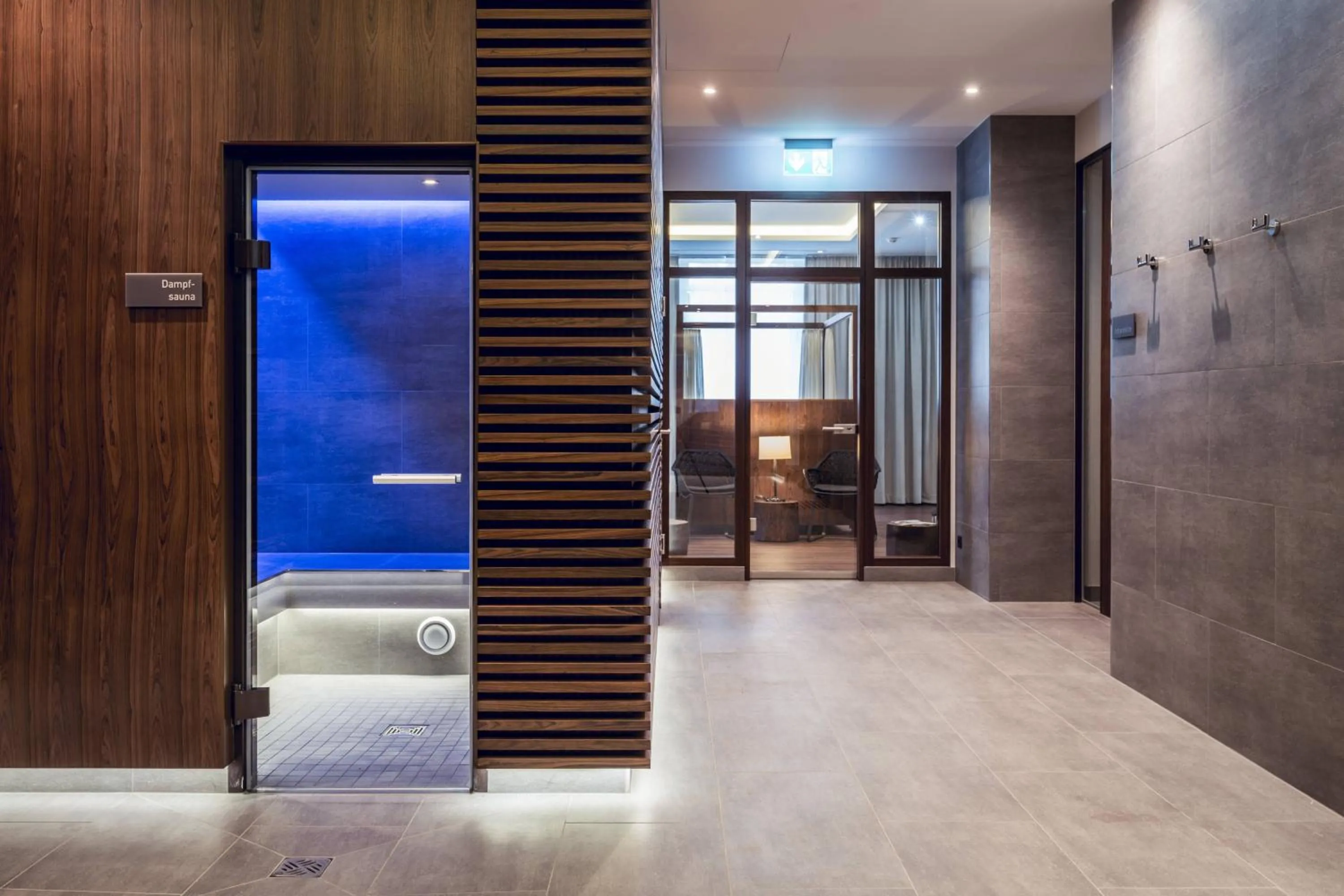 Lounge or bar in Munich Airport Marriott Hotel