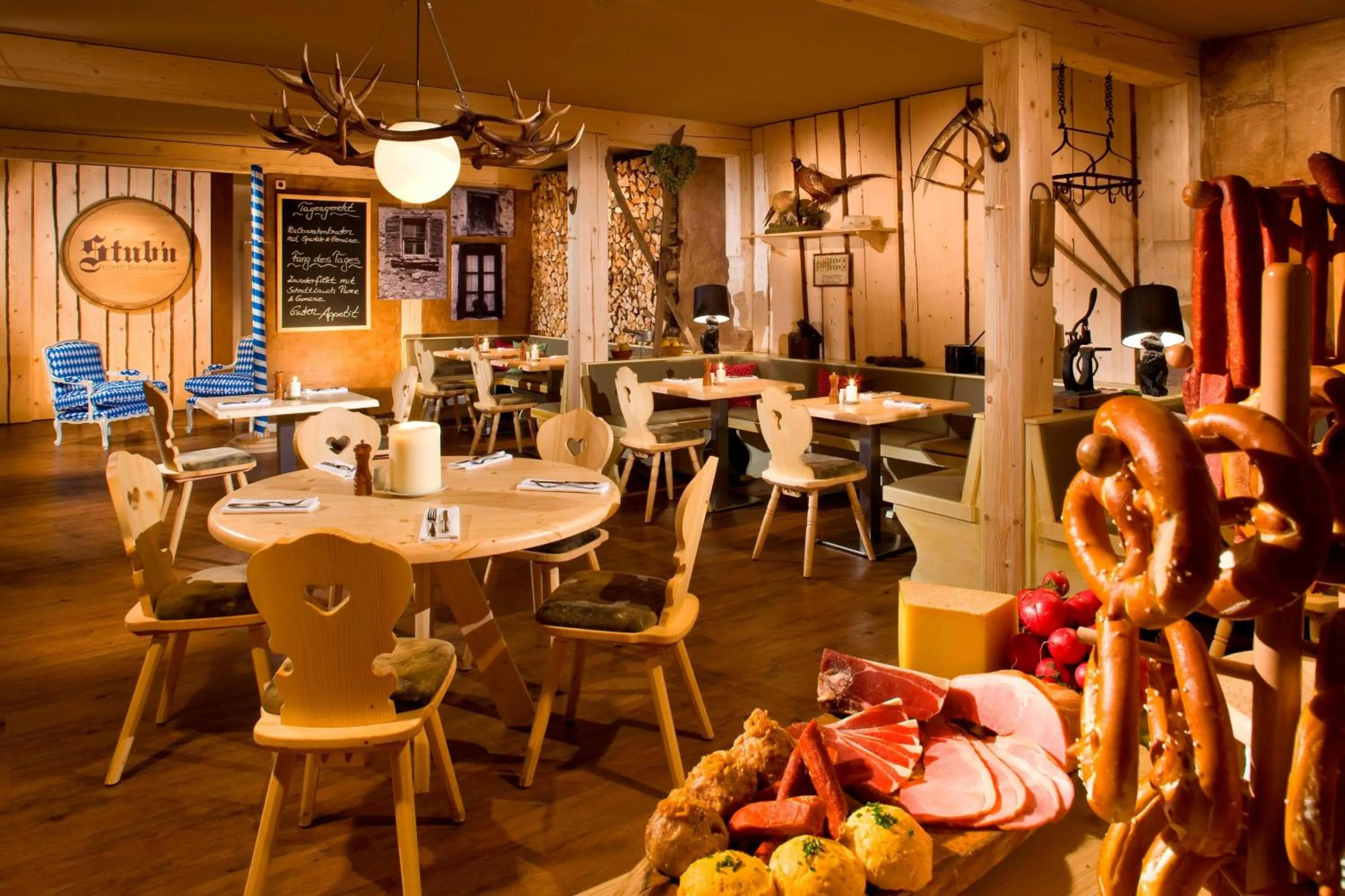 Restaurant/places to eat in Munich Airport Marriott Hotel