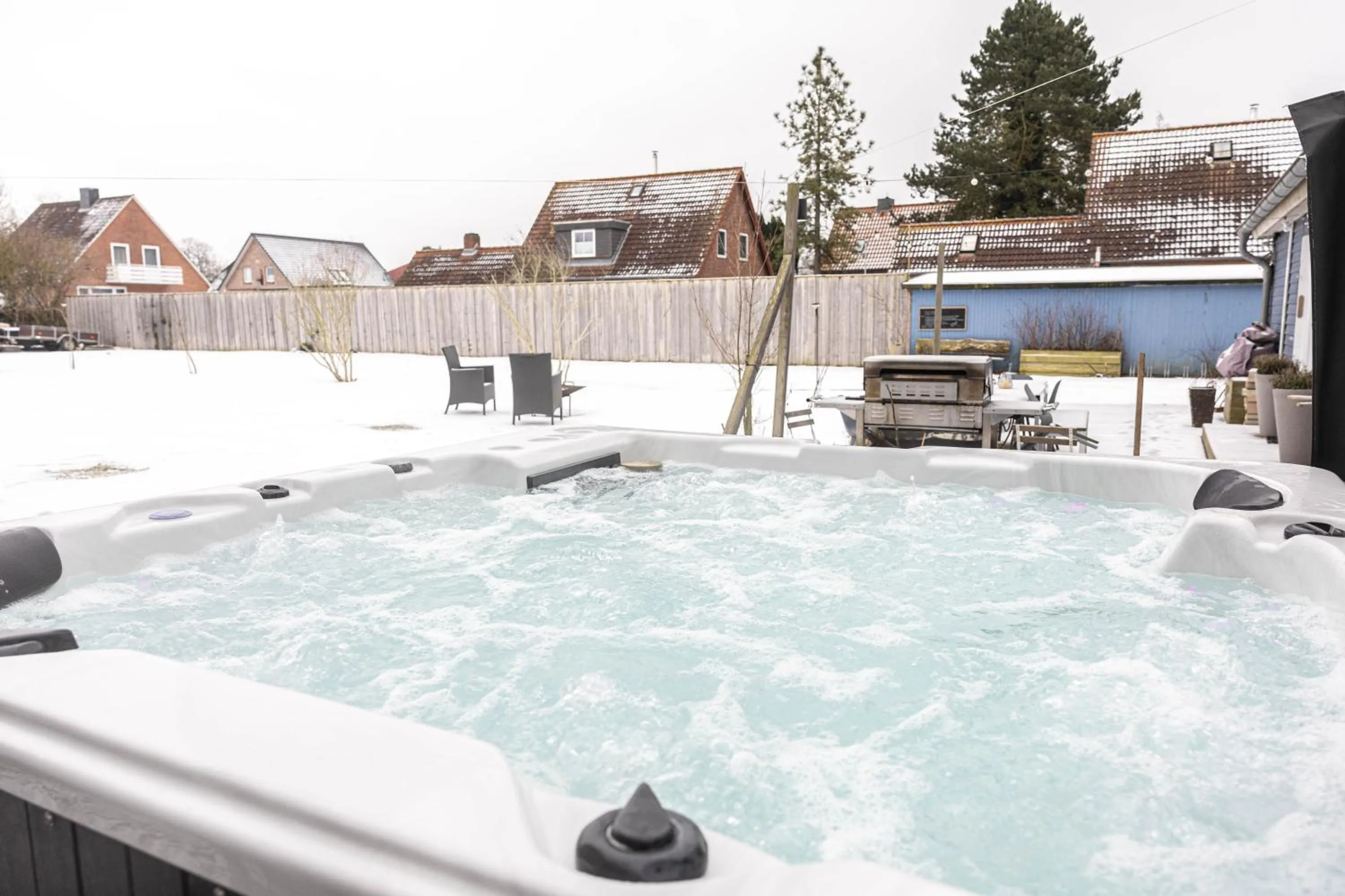 Hostel oder Ferienwohnung 1-16 Personen im BLAUEN HAUS