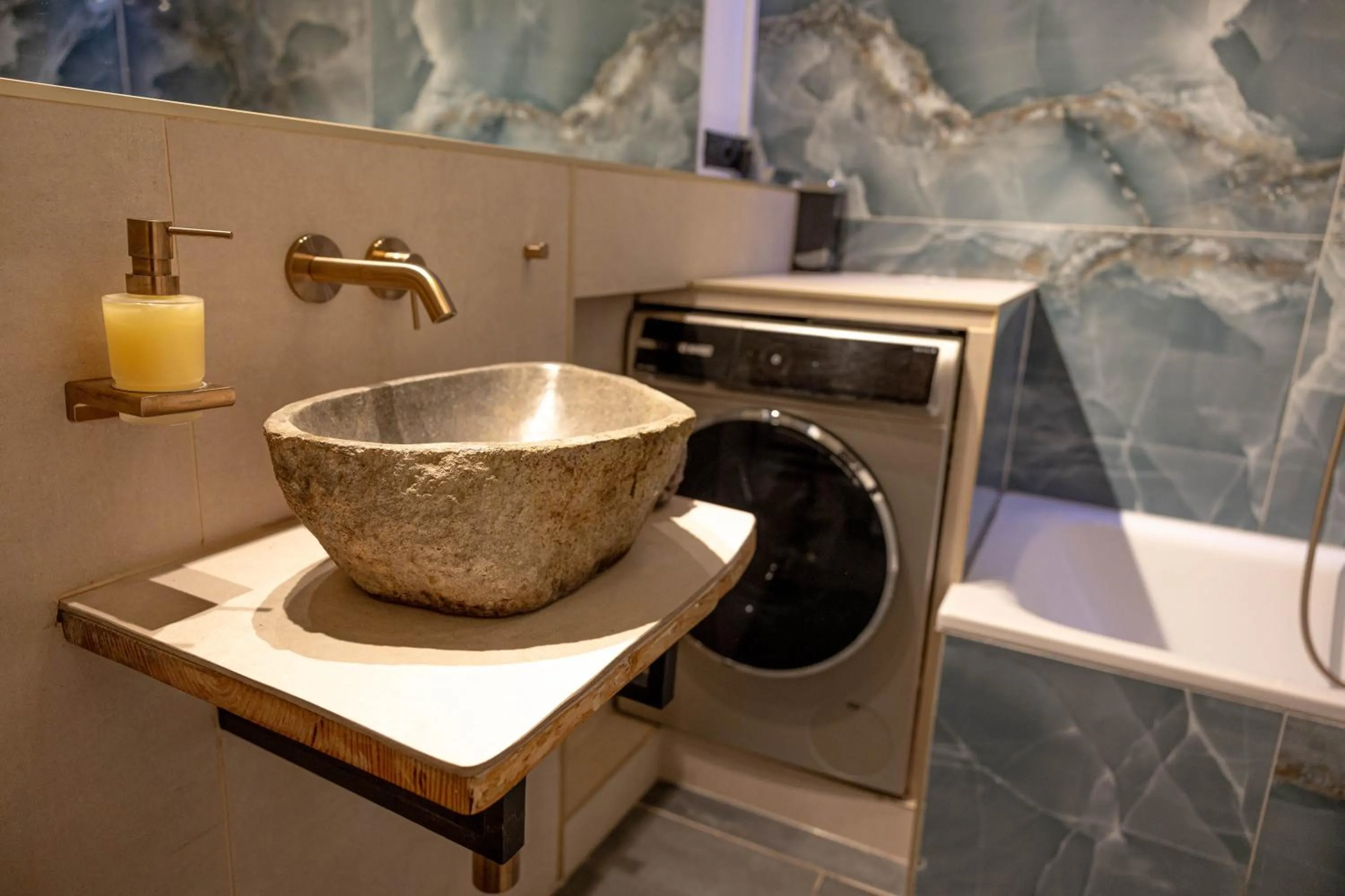 Hostel oder Ferienwohnung 1-16 Personen im BLAUEN HAUS