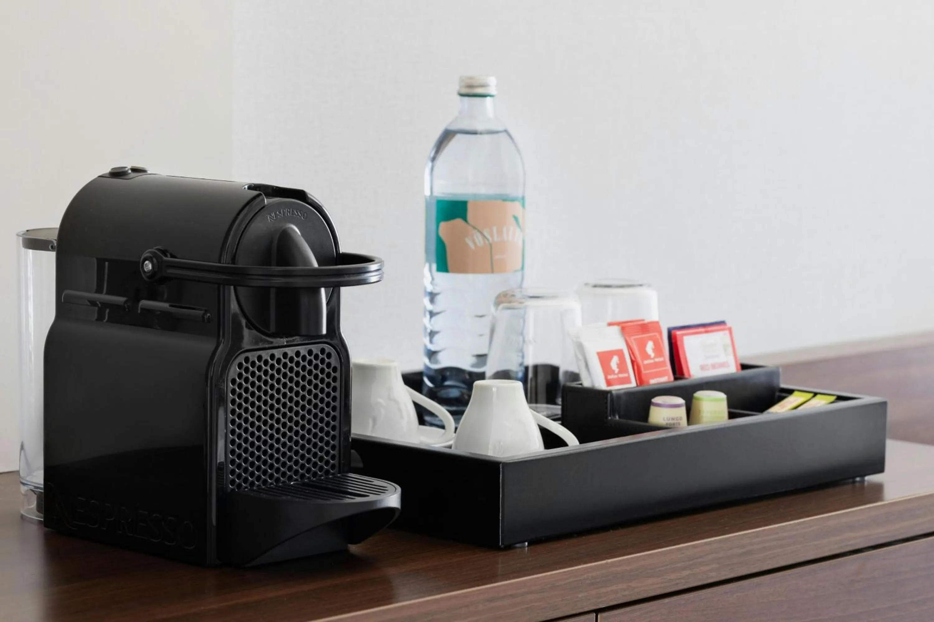 Photo of the whole room in Courtyard by Marriott Linz